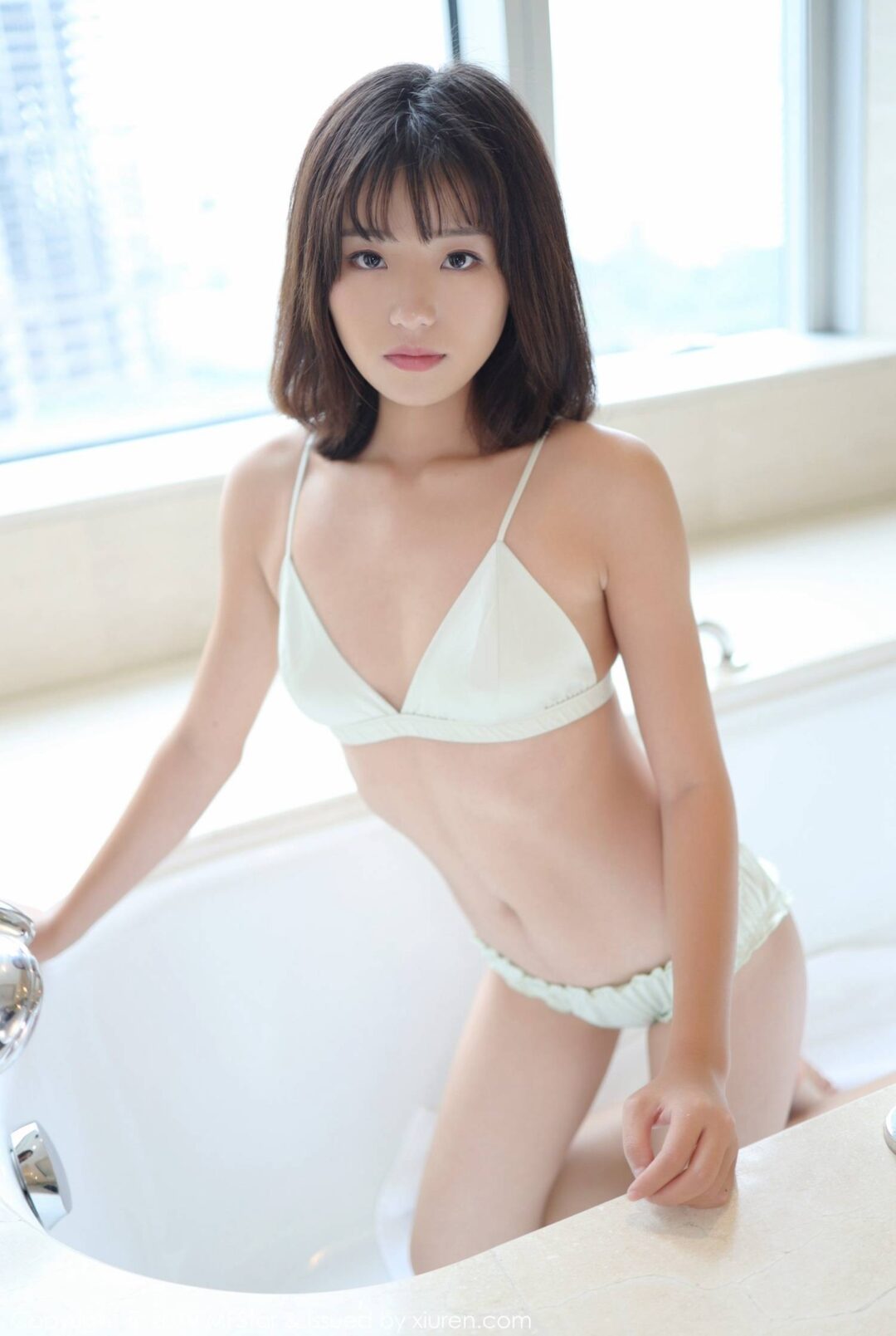 [MFStar模范学院] Vol.229 仓井优香Xiuren秀人写真高清美女套图写真下载-看套图看套图