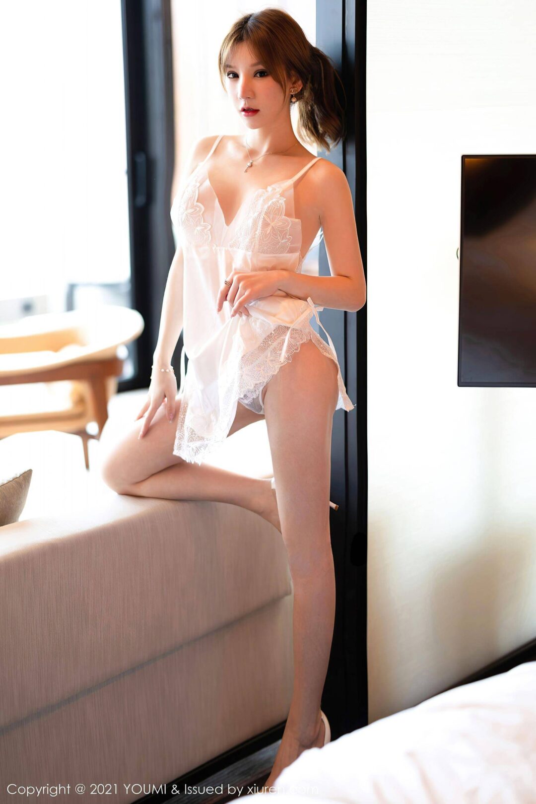 [尤蜜荟YouMi] Vol.602 周于希SandyXiuren秀人写真高清美女套图写真下载-看套图看套图