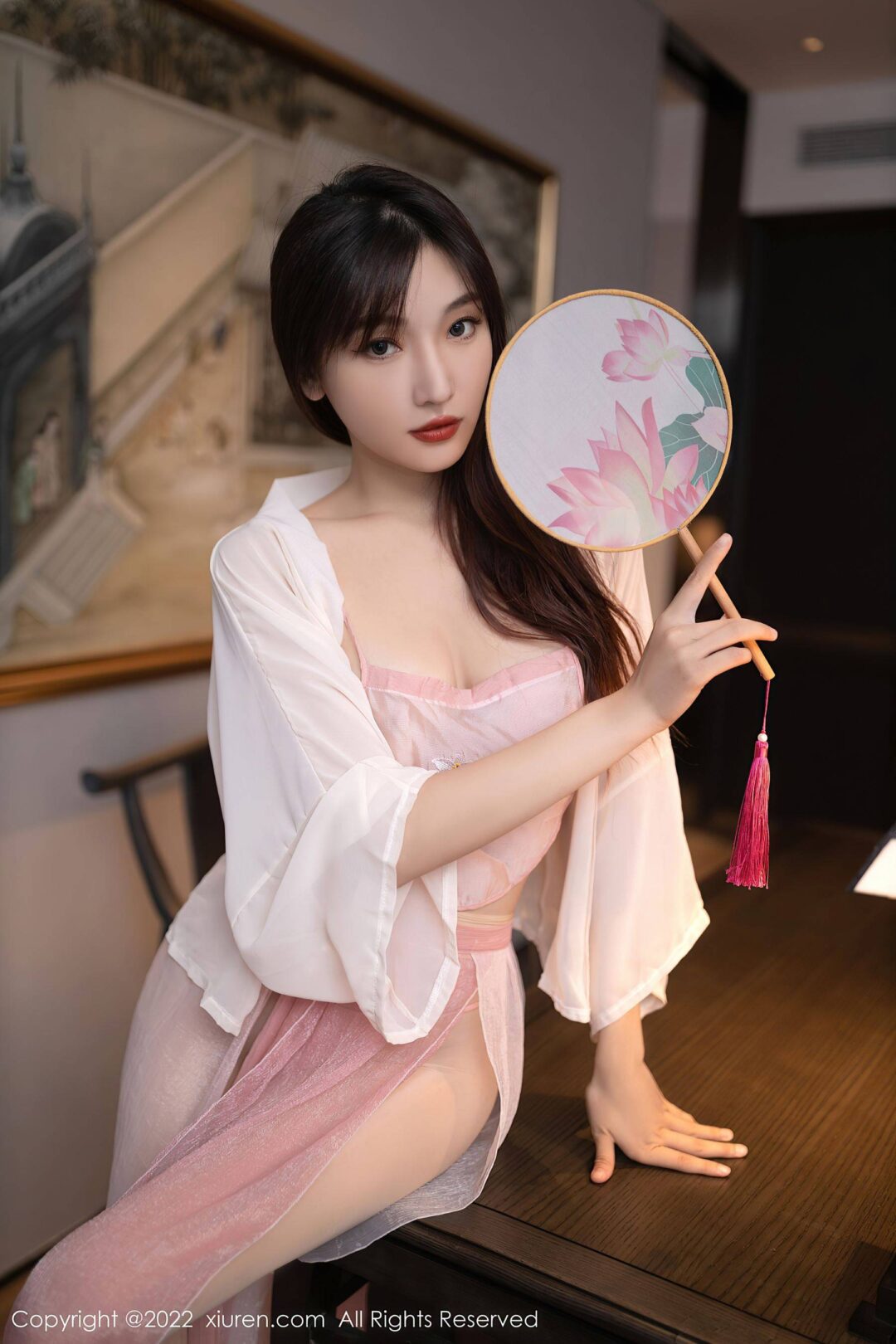 [XiuRen秀人网] No.5666 陆萱萱 古装美腿Xiuren秀人写真高清美女套图写真下载-看套图看套图