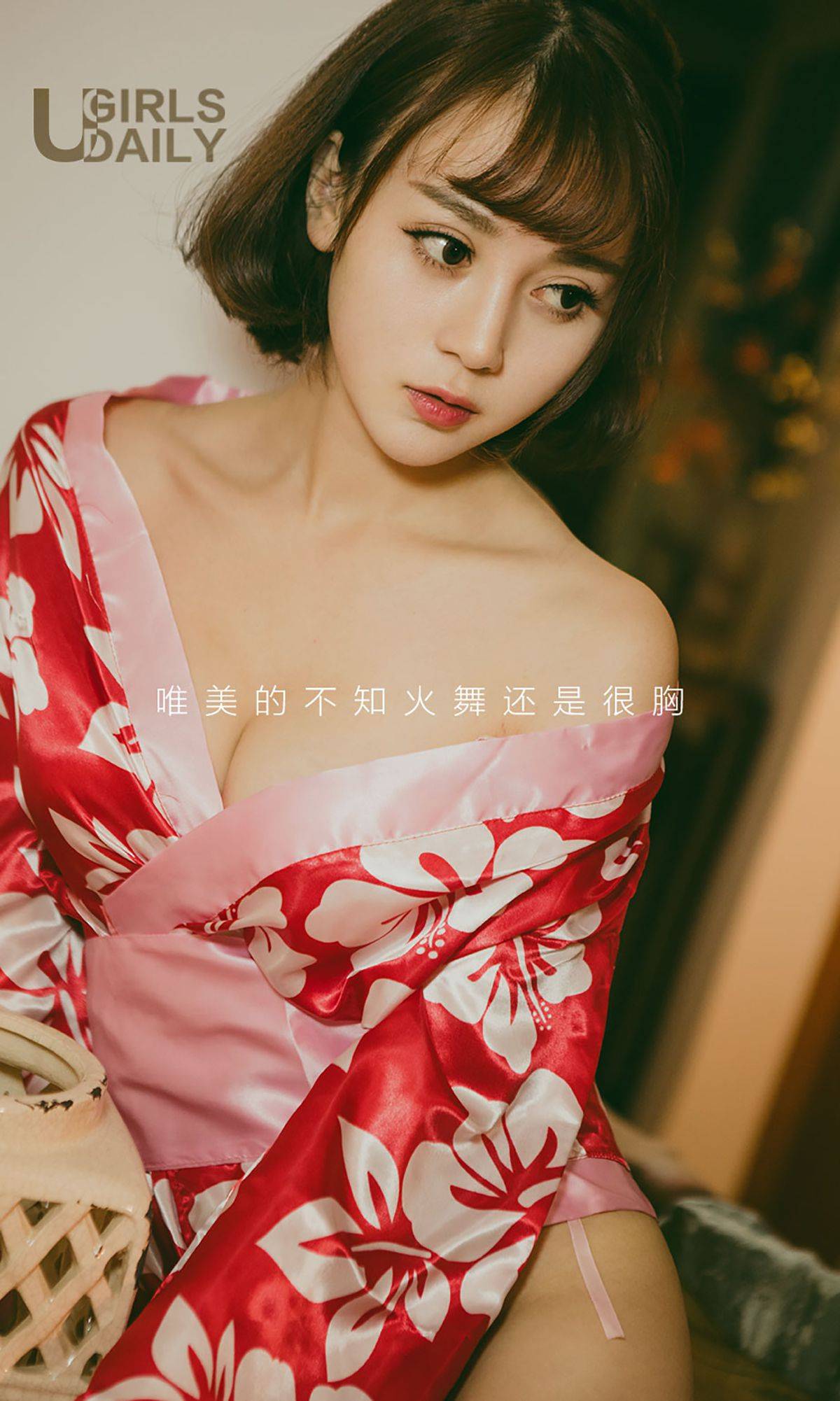 小米Kitty《光阴的故事》 [爱尤物Ugirls] No.526Xiuren秀人写真高清美女套图写真下载-看套图看套图