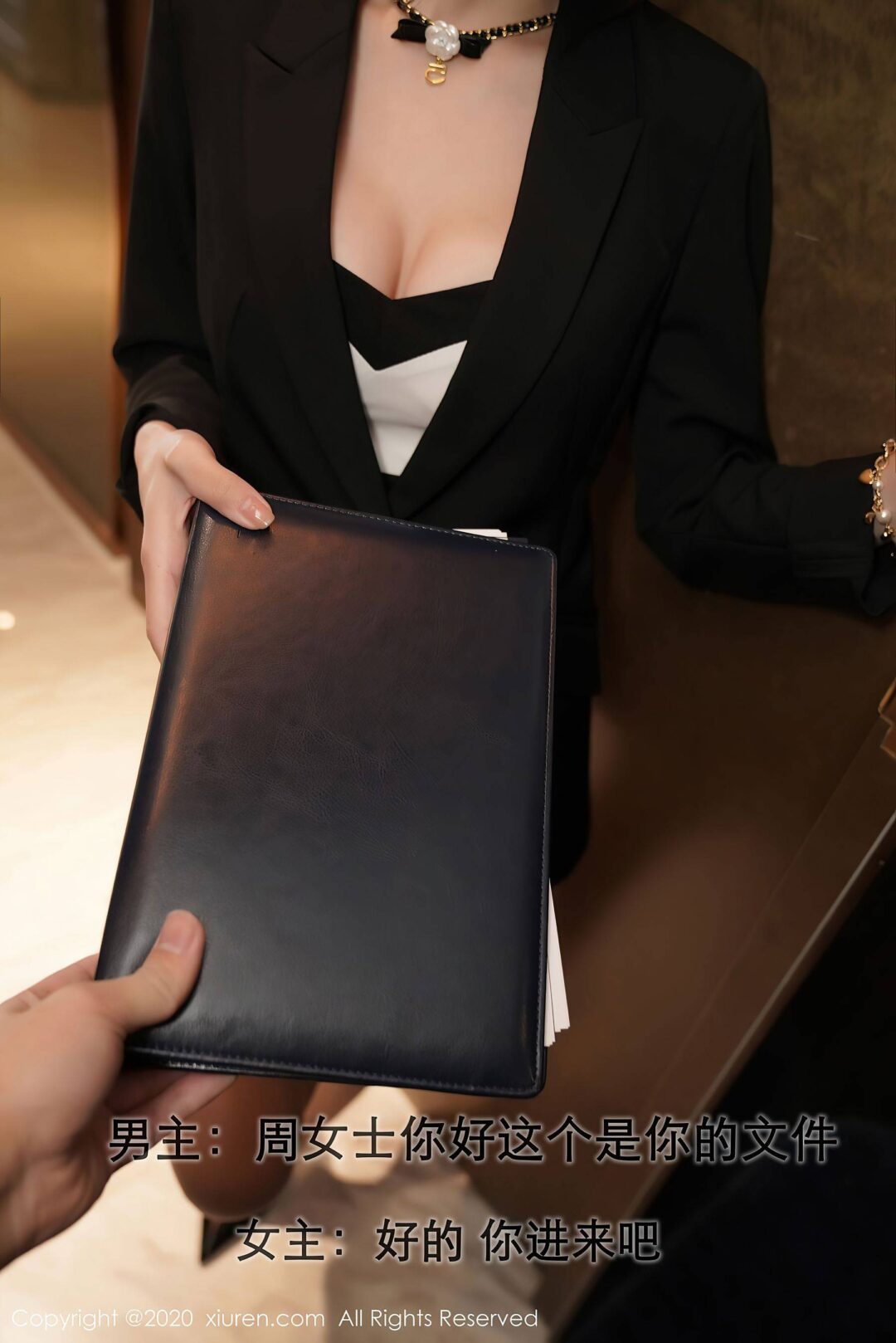 [秀人XIUREN] No.2885 周于希SandyXiuren秀人写真高清美女套图写真下载-看套图看套图