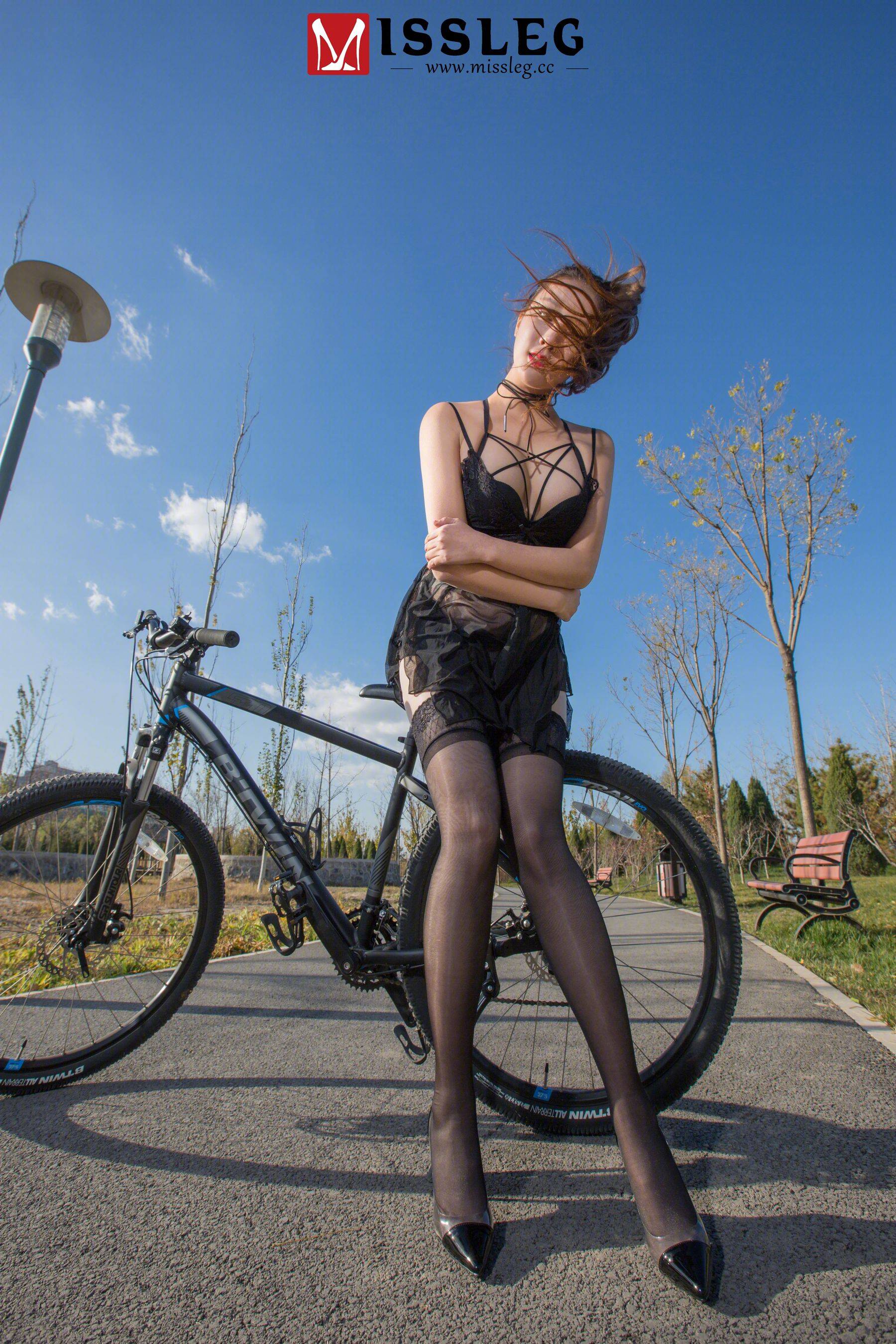 [蜜丝MISSLEG] V011 筱慧 《寒》Xiuren秀人写真高清美女套图写真下载-看套图看套图