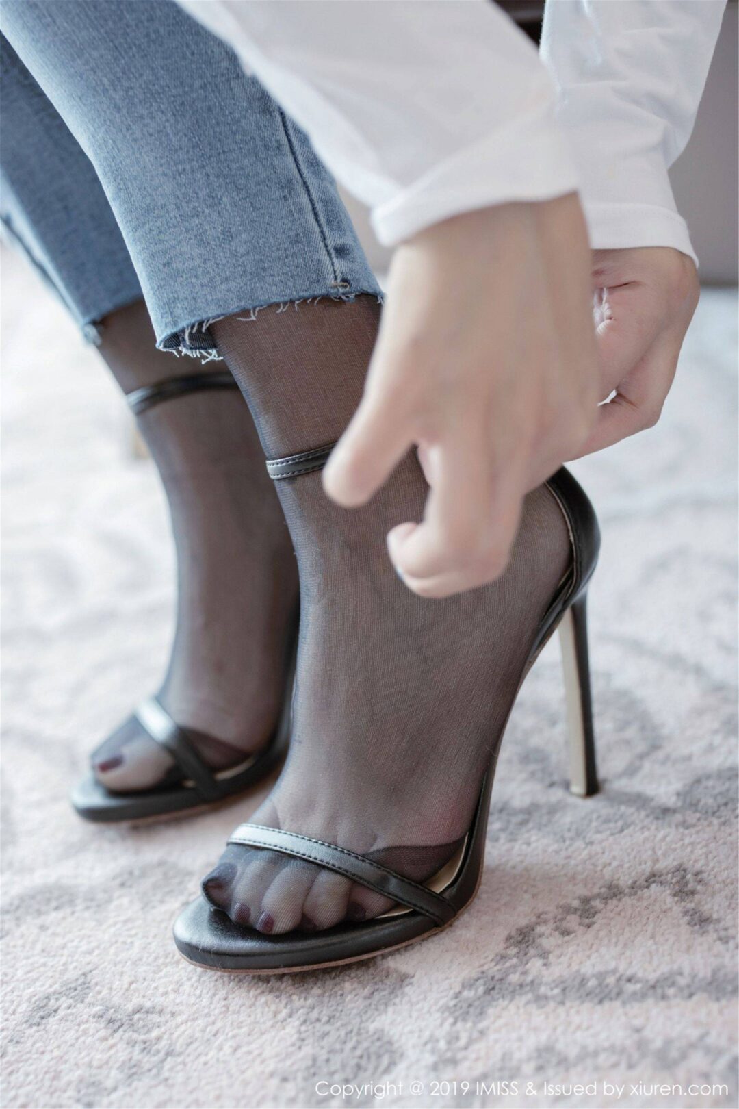 [爱蜜社IMiss] Vol.367 LaviniaXiuren秀人写真高清美女套图写真下载-看套图看套图