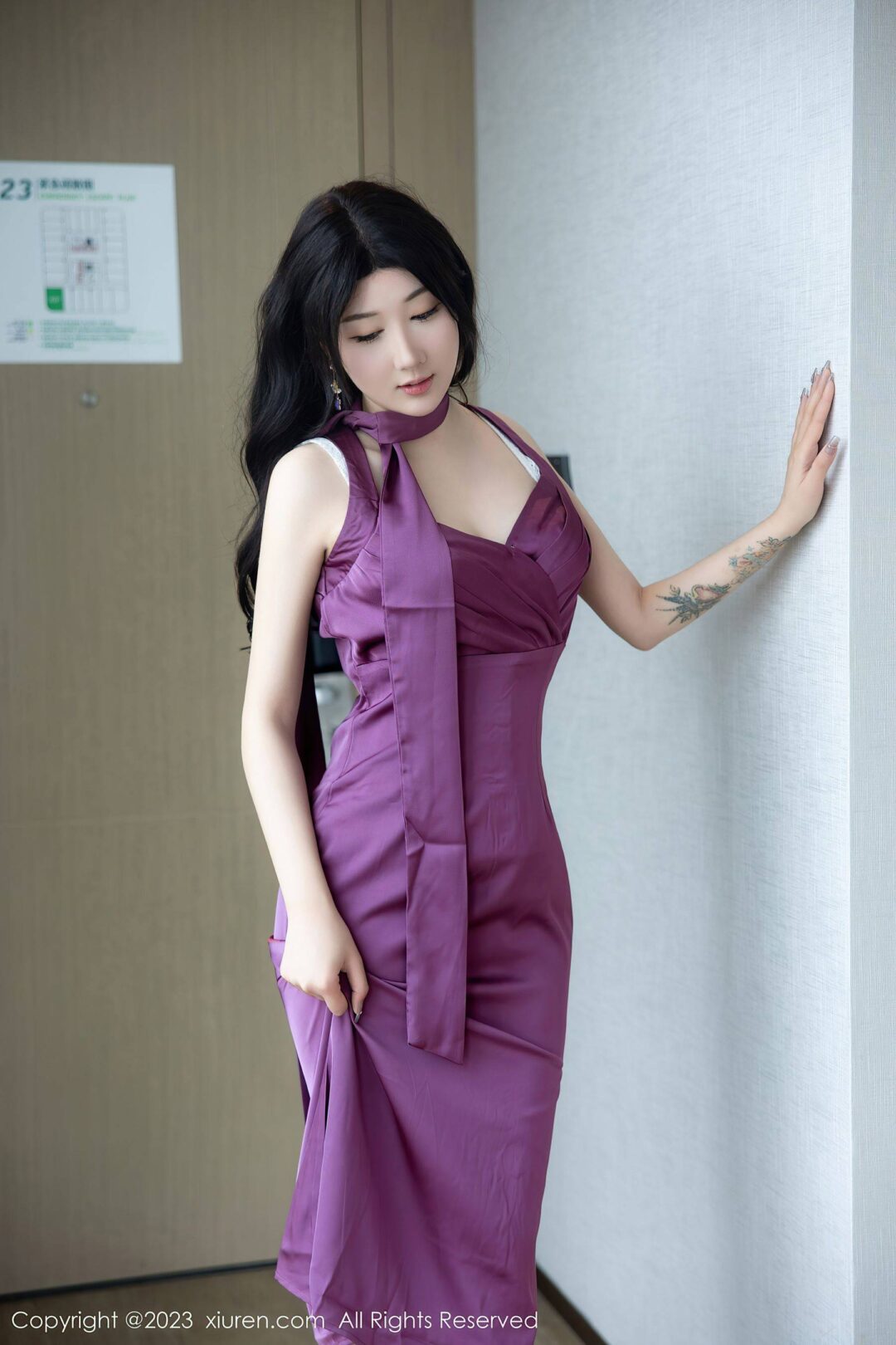 [XiuRen秀人网] No.6462 江真真 美腿丝袜Xiuren秀人写真高清美女套图写真下载-看套图看套图