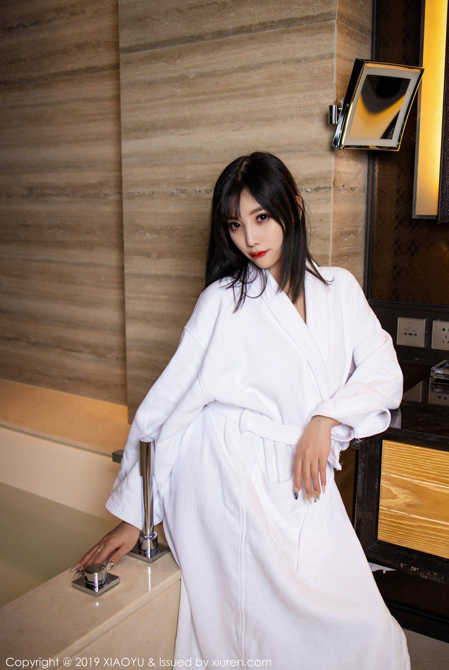 [XIAOYU语画界] VOL.153 杨晨晨sugarXiuren秀人写真高清美女套图写真下载-看套图看套图