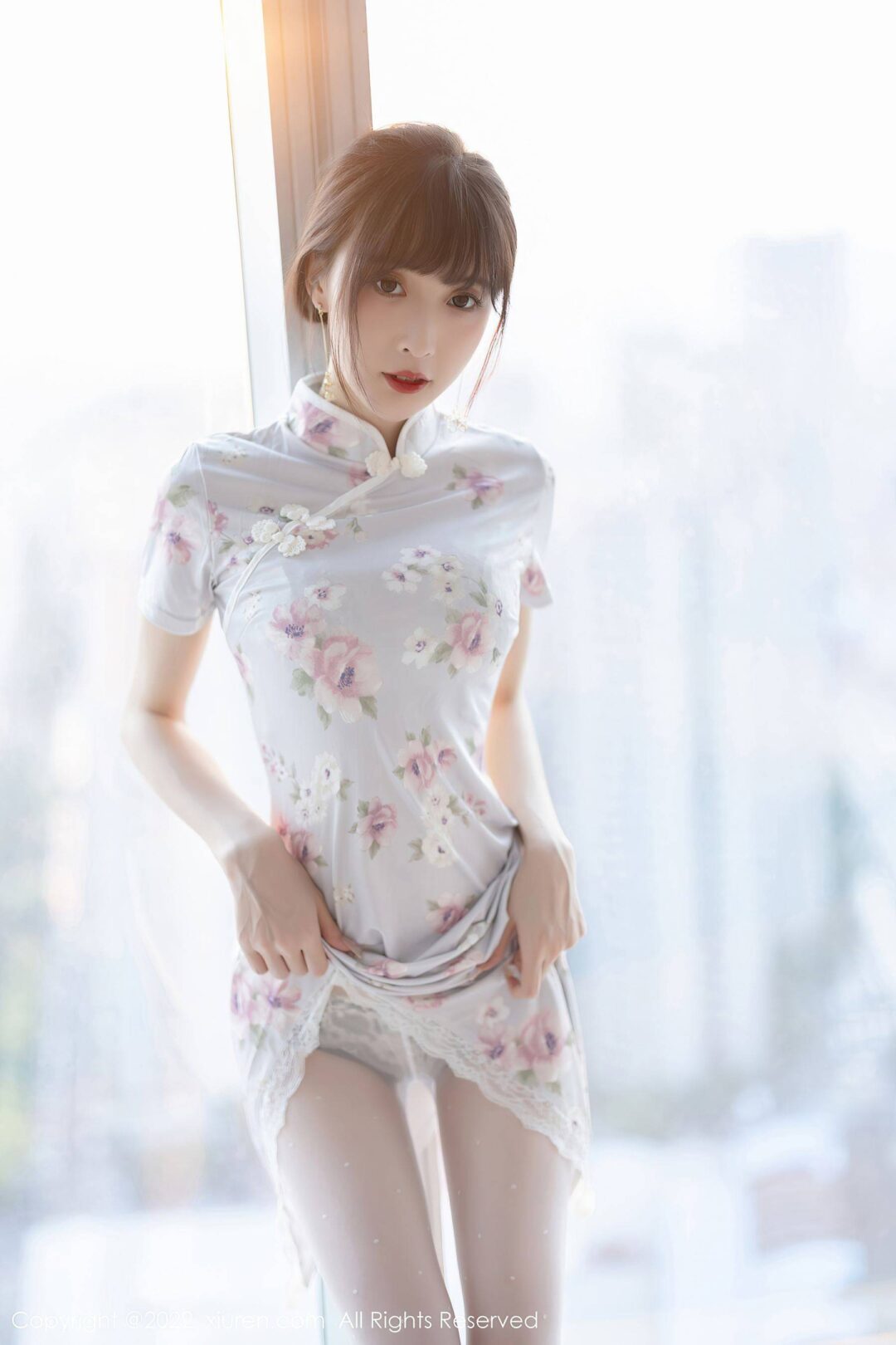 [XiuRen秀人网] No.5757 林星阑 旗袍美腿Xiuren秀人写真高清美女套图写真下载-看套图看套图