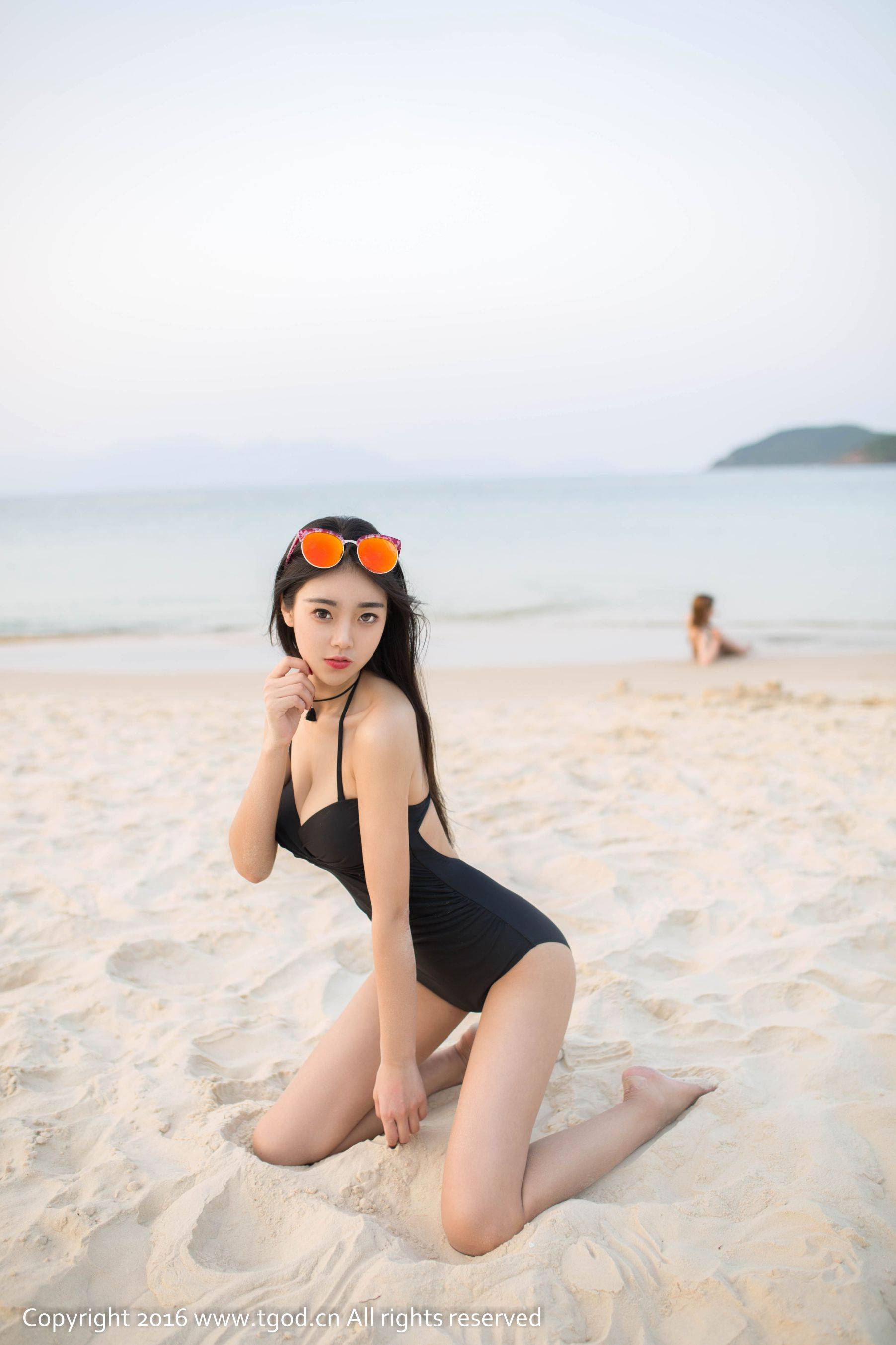 可乐Vicky《黑色蕾丝的萌娃》 [推女神TGOD]Xiuren秀人写真高清美女套图写真下载-看套图看套图