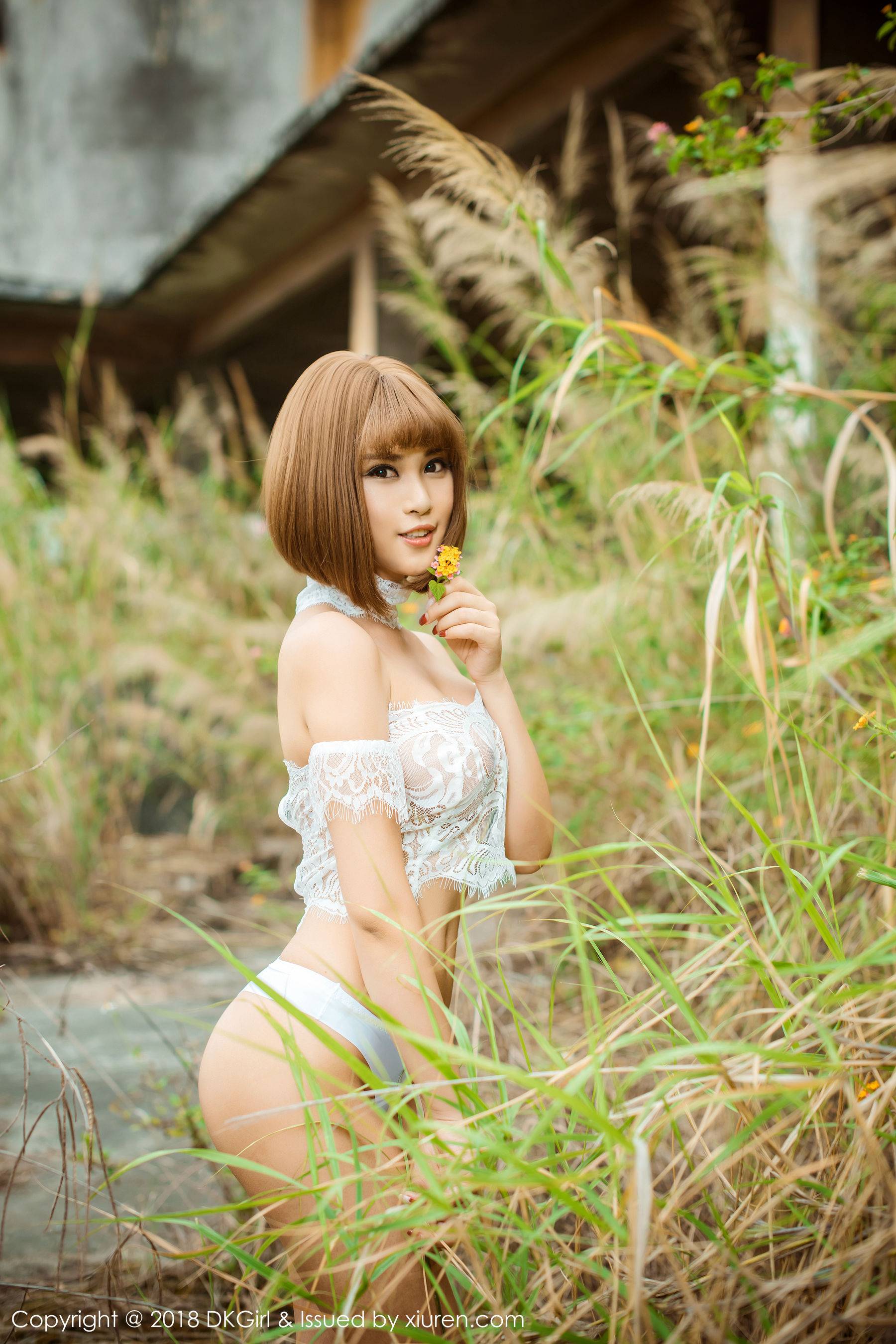 萌宝儿BoA《青春纯美与荒野海边户外露出》 [御女郎DKGirl] Vol.074Xiuren秀人写真高清美女套图写真下载-看套图看套图