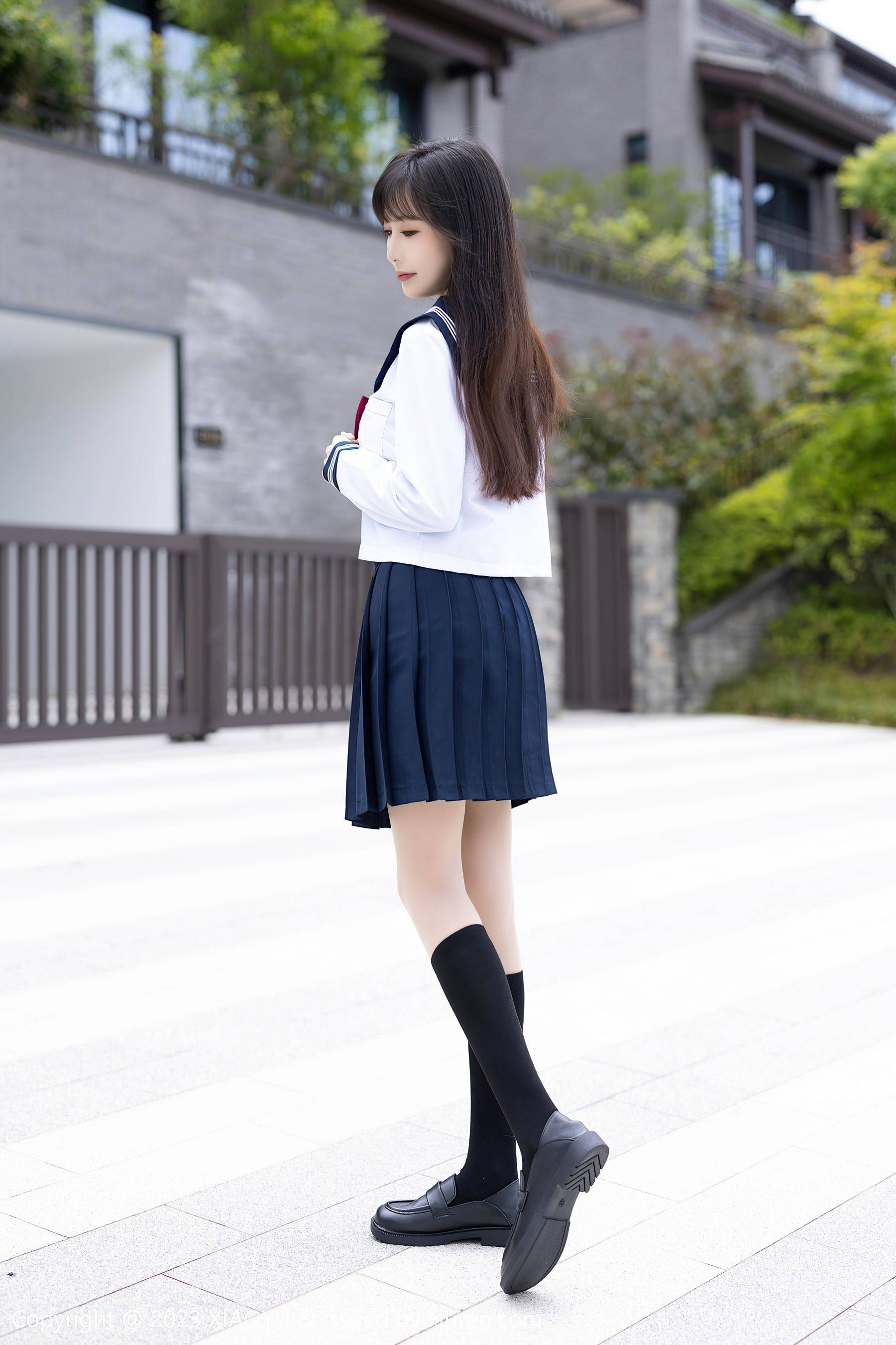 [XIAOYU语画界] VOL.1045 林星阑 制服美腿Xiuren秀人写真高清美女套图写真下载-看套图看套图