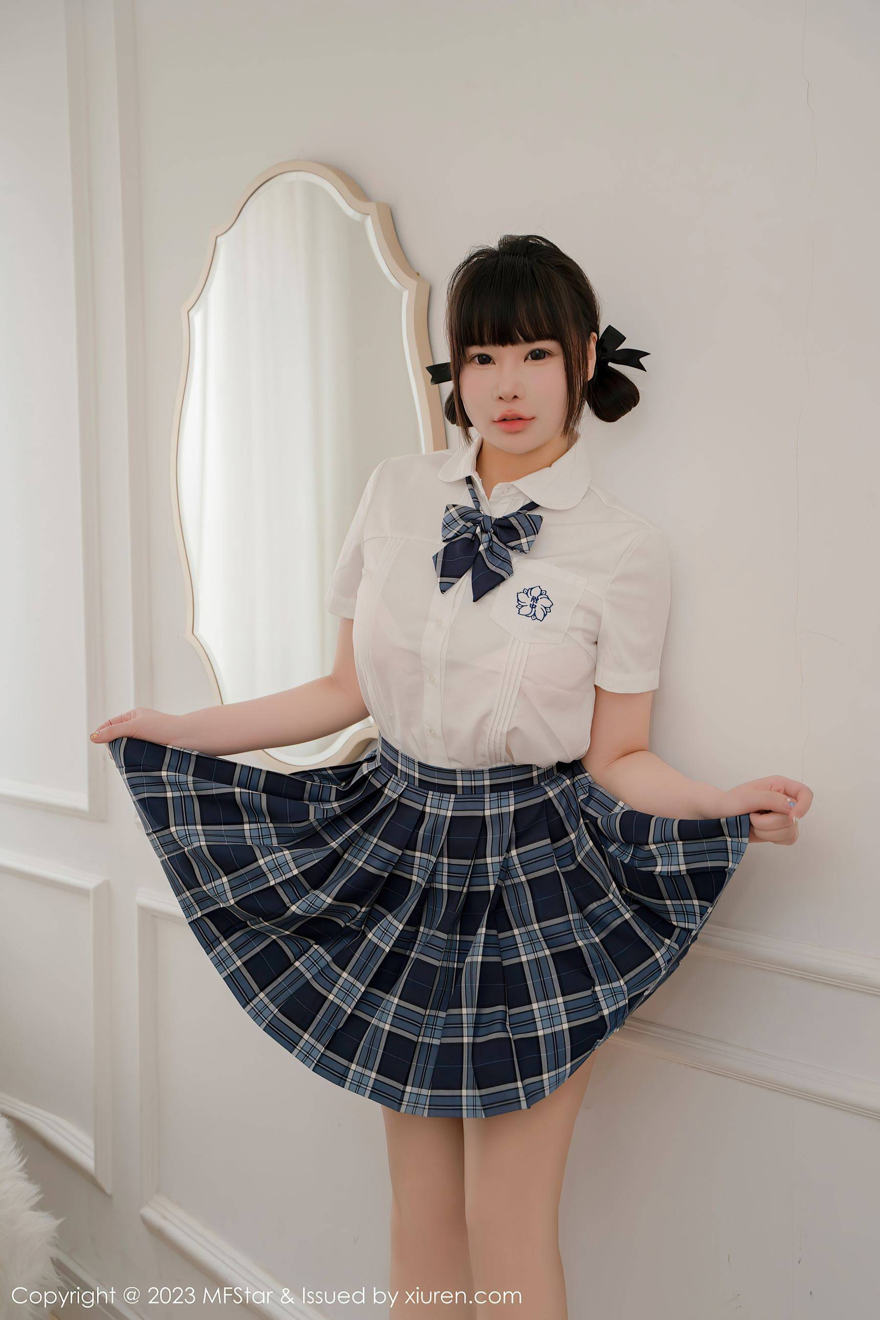 [MFStar模范学院] VOL.621 水塔塔 美腿睡裙Xiuren秀人写真高清美女套图写真下载-看套图看套图