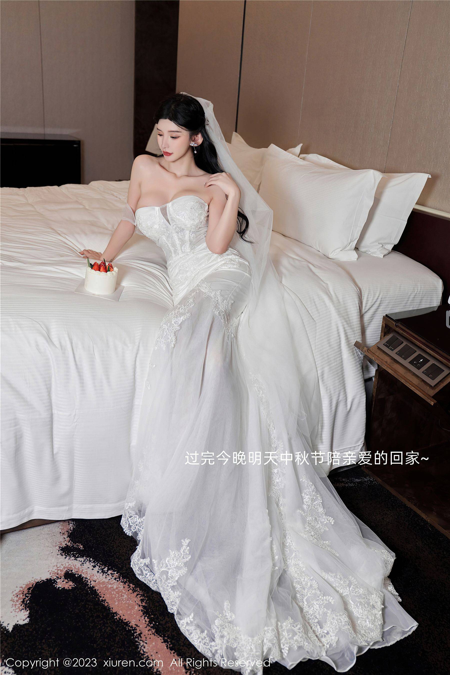 [XiuRen秀人网] No.7463 周于希Sally 丝袜美腿Xiuren秀人写真高清美女套图写真下载-看套图看套图