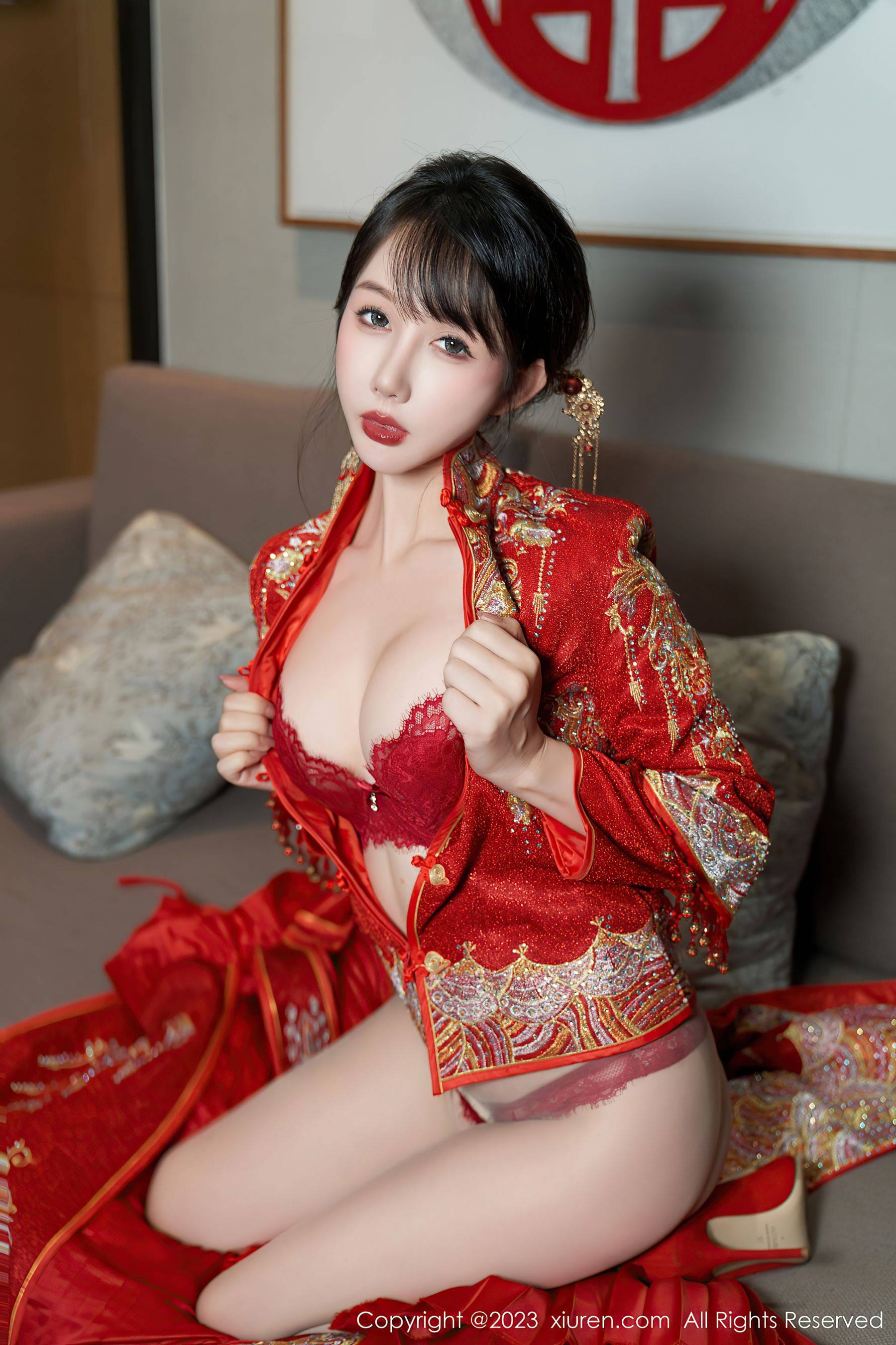 [XiuRen秀人网] No.7729 波巧酱 新娘美腿Xiuren秀人写真高清美女套图写真下载-看套图看套图