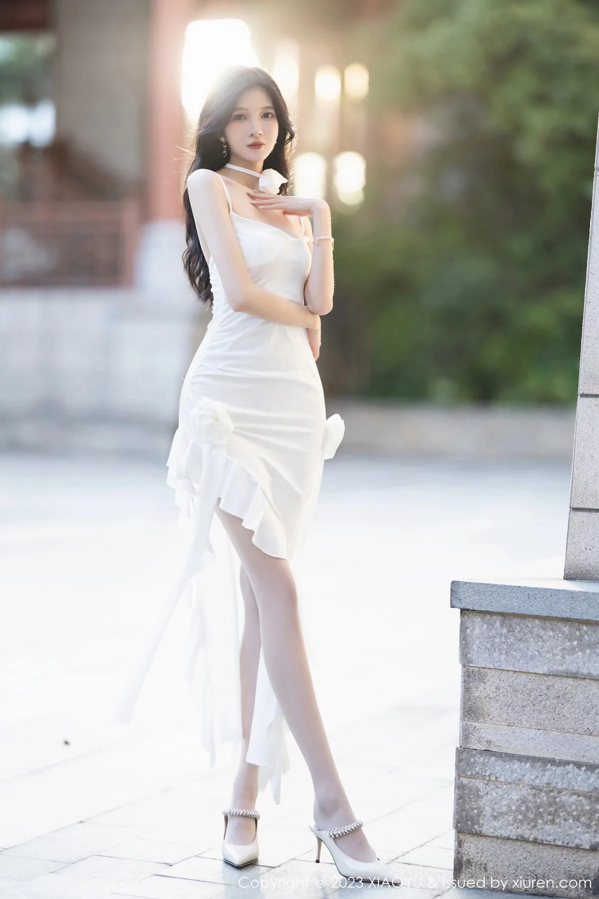 [XiaoYu画语界]Vol.1171_模特程程程白色吊带裙+性感黑色轻透情趣服秀苗条身材诱惑写真83PXiuren秀人写真高清美女套图写真下载-看套图看套图