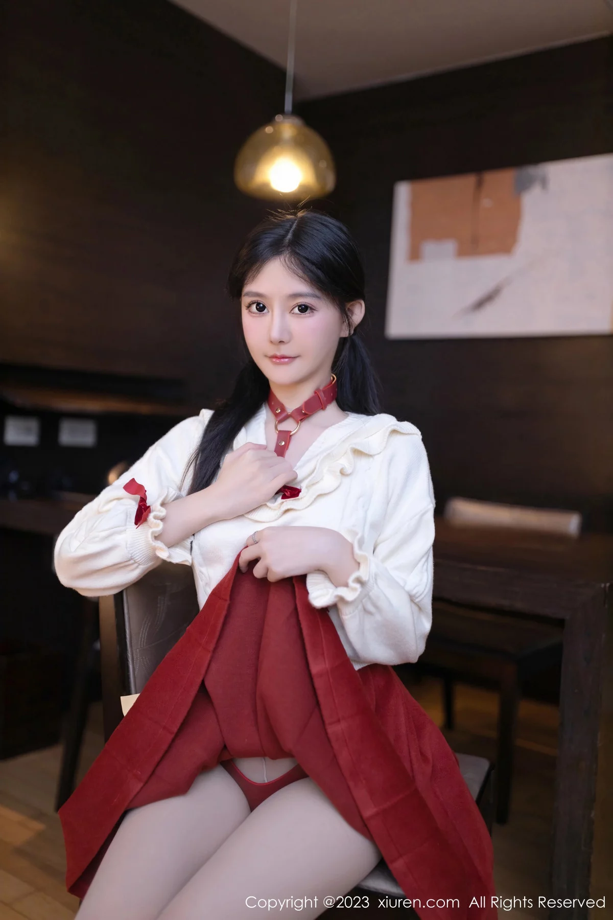 [XiuRen秀人网]No.7890_模特幼幼红色裙子露性感红色情趣饰品秀火辣身材极致诱惑写真80PXiuren秀人写真高清美女套图写真下载-看套图看套图