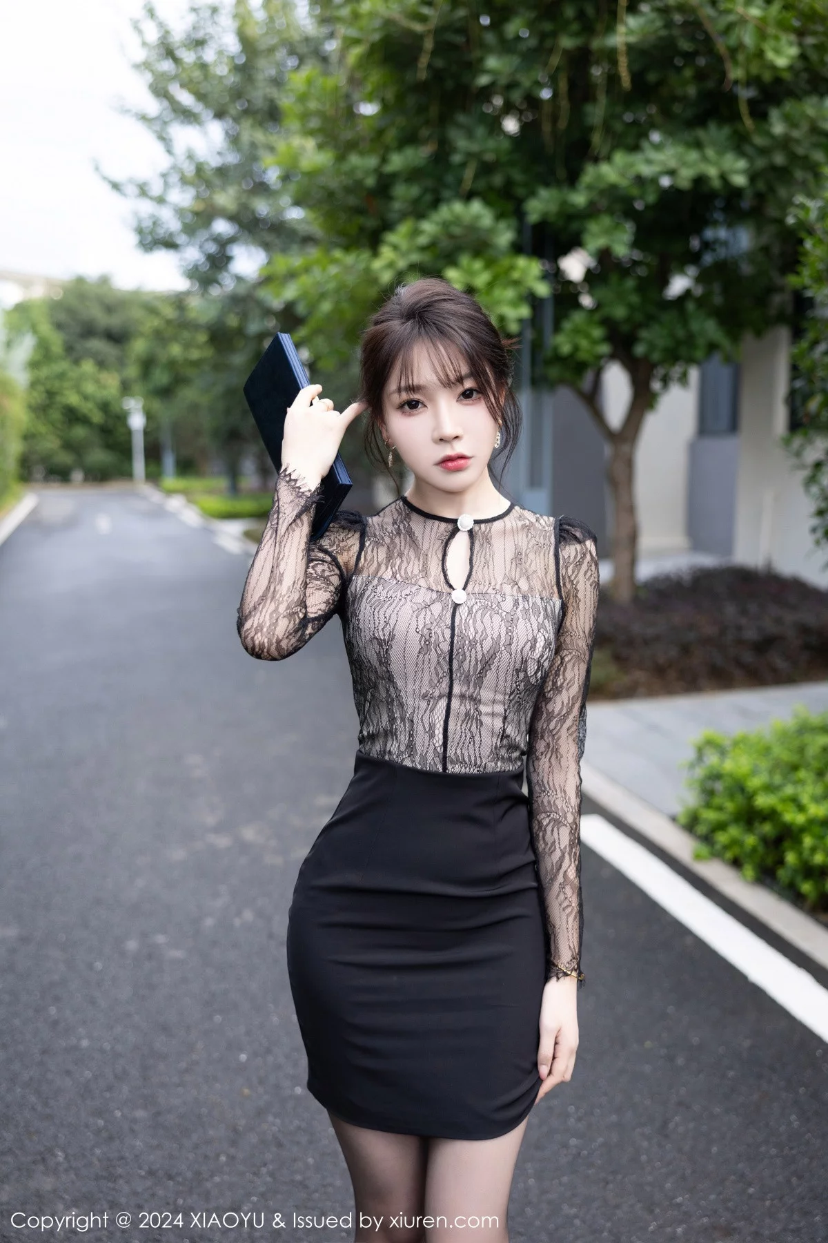 [XiaoYu画语界]Vol.1181_女神徐莉芝Booty黑色轻透连衣裙露蓝色内衣秀曼妙身姿诱惑写真84PXiuren秀人写真高清美女套图写真下载-看套图看套图