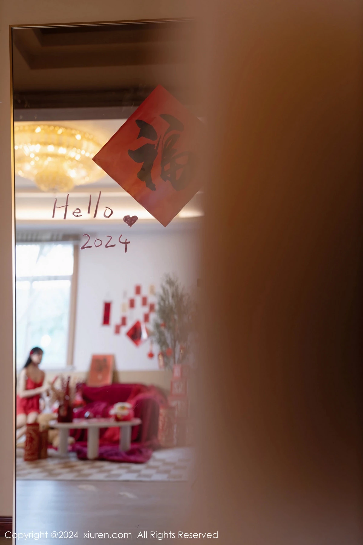 [XiuRen秀人网]No.8098_模特幼幼贺新春主题性感红色吊带短裙秀完美身材迷人诱惑写真82PXiuren秀人写真高清美女套图写真下载-看套图看套图