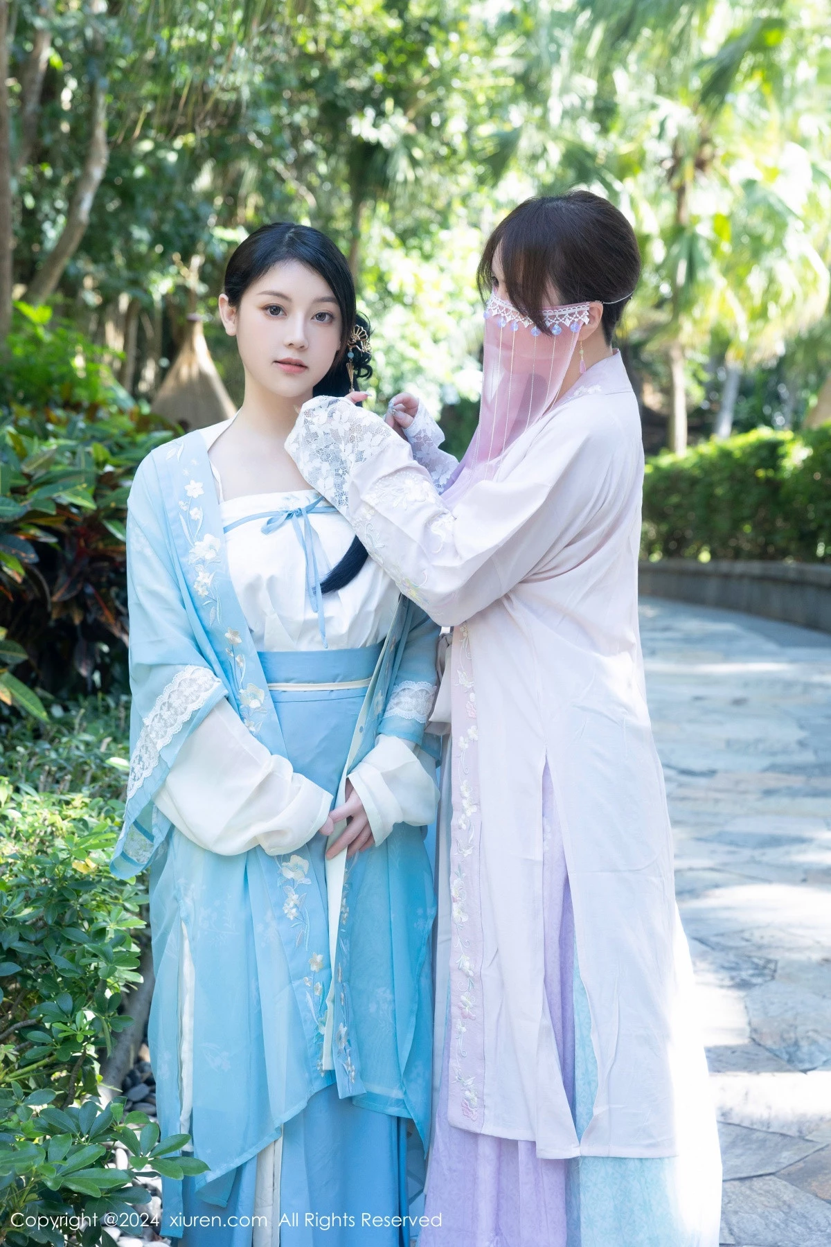 [XiuRen秀人网]No.8137_模特合集女神豆瓣酱性感姐妹花私房情趣古典服饰完美诱惑写真84PXiuren秀人写真高清美女套图写真下载-看套图看套图