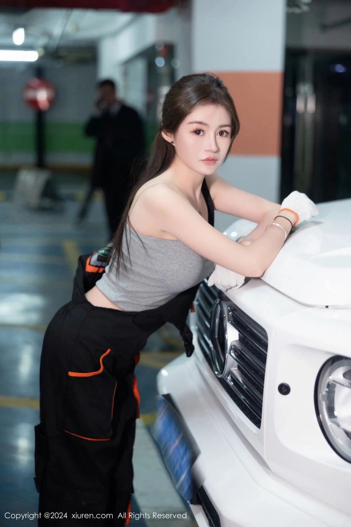 [XiuRen秀人网]No.8171_模特林幼一大G场景性感黑色紧身情趣服秀翘臀美腿撩人诱惑写真80PXiuren秀人写真高清美女套图写真下载-看套图看套图