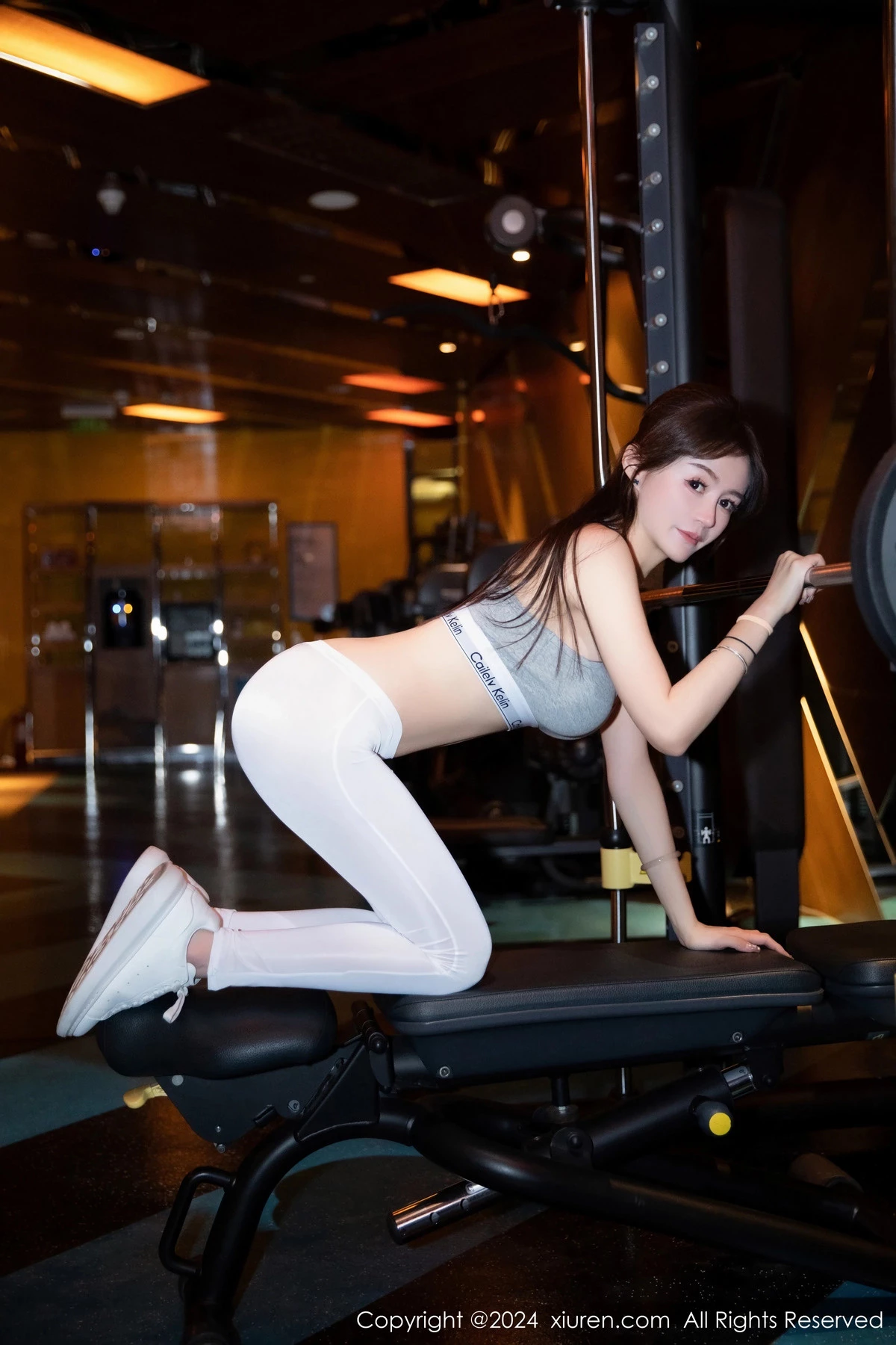 [XiuRen秀人网]No.8140_模特林幼一健身场所性感紧身运动服饰秀完美身材迷人诱惑写真77PXiuren秀人写真高清美女套图写真下载-看套图看套图