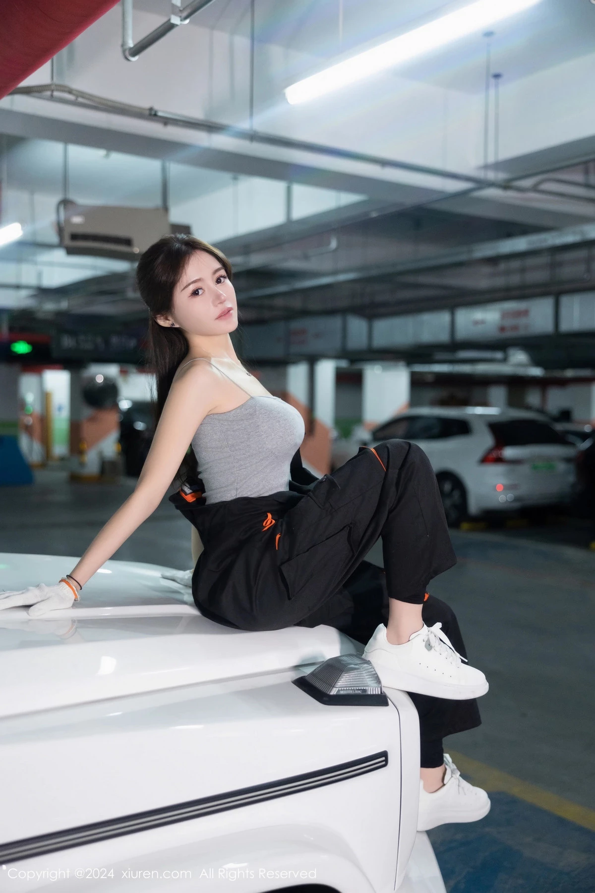 [XiuRen秀人网]No.8171_模特林幼一大G场景性感黑色紧身情趣服秀翘臀美腿撩人诱惑写真80PXiuren秀人写真高清美女套图写真下载-看套图看套图