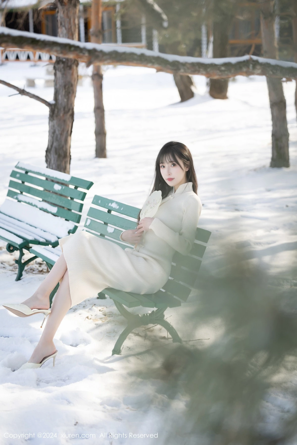 [XiuRen秀人网]No.8307_模特林星阑性感白色连衣长裙露白色吊带内衣秀曼妙身姿诱惑写真82PXiuren秀人写真高清美女套图写真下载-看套图看套图