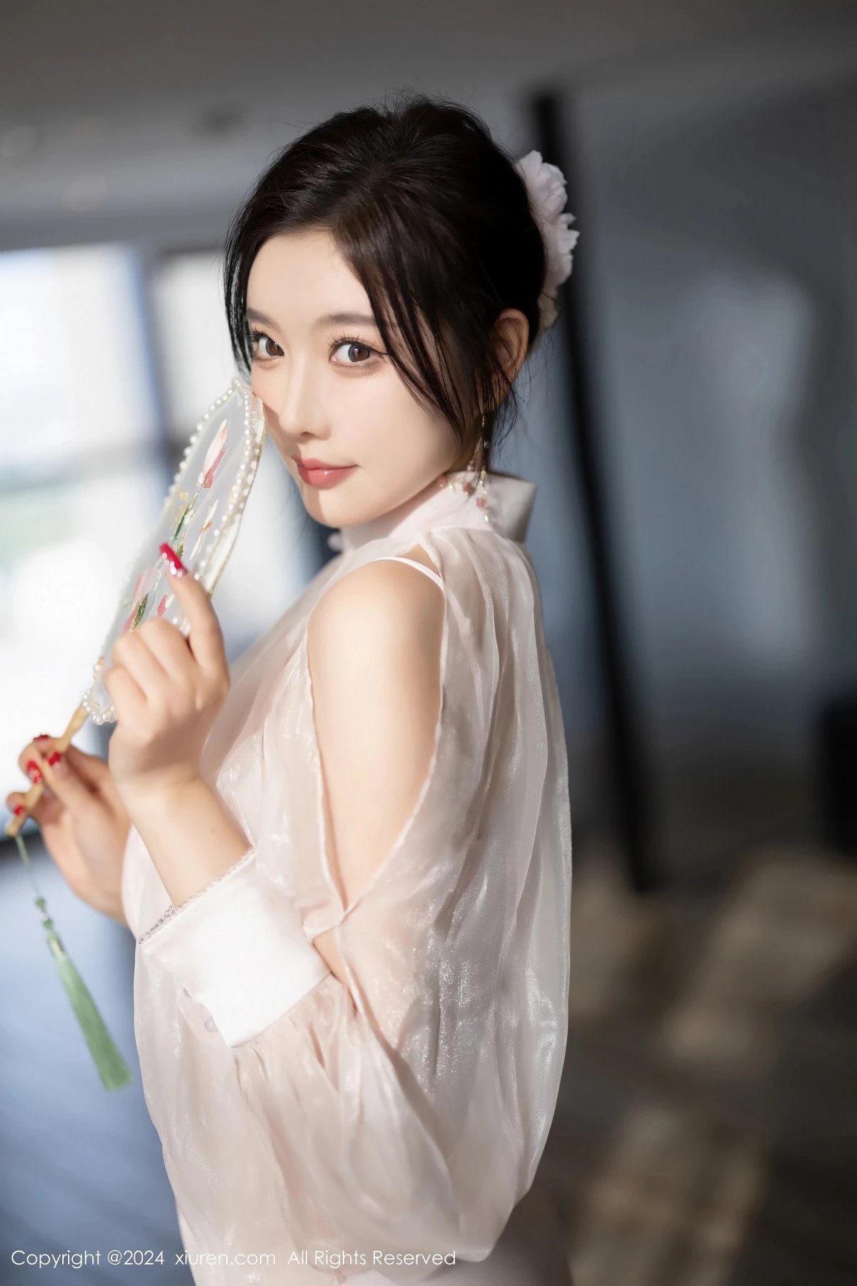 [XiuRen秀人网]No.8294_女神杨晨晨Yome浅粉色情趣内衣配浅粉丝袜秀完美身材诱惑写真80PXiuren秀人写真高清美女套图写真下载-看套图看套图