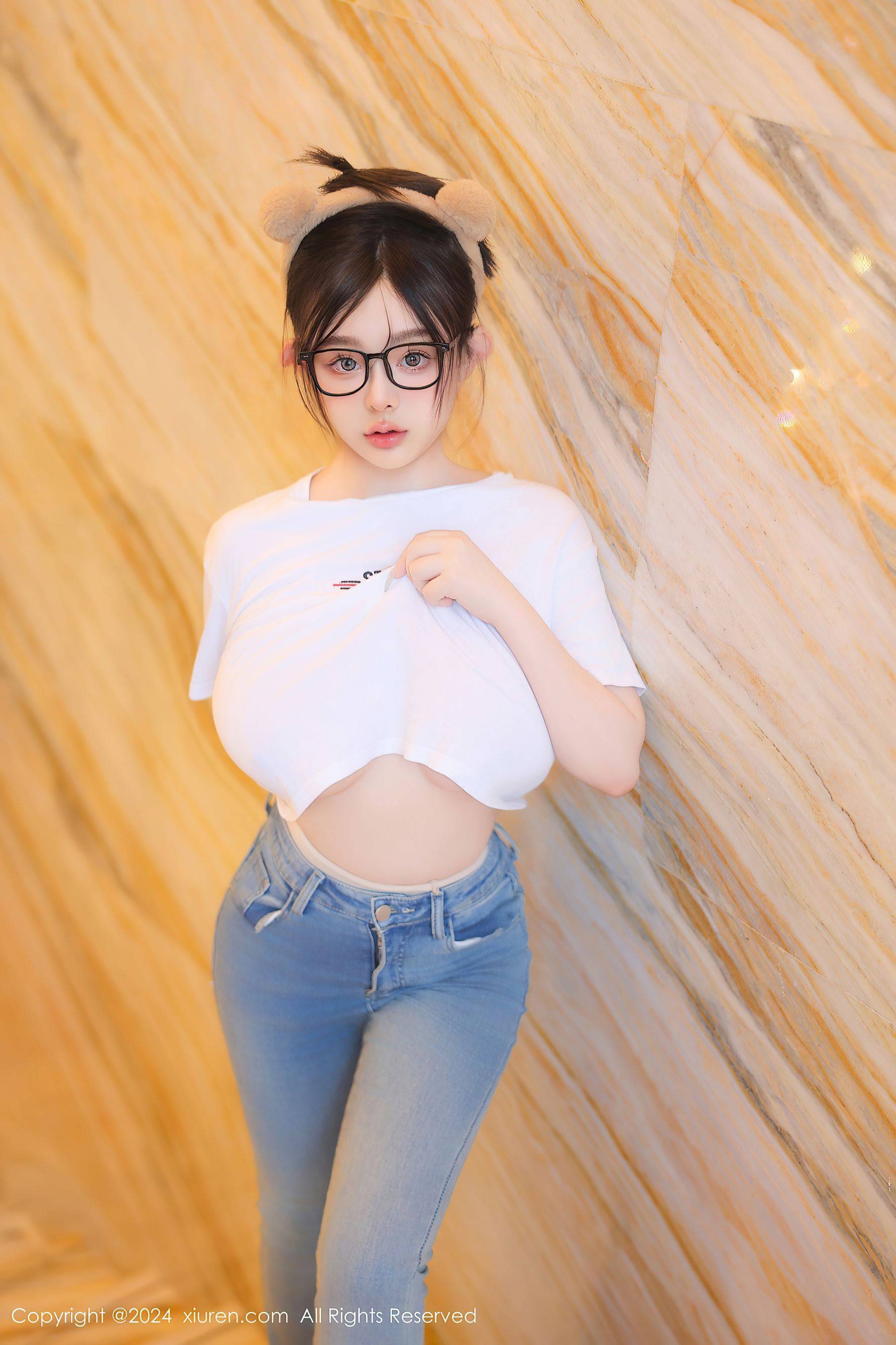 [XiuRen秀人网] No.8809 娜娜子yy 美乳性感Xiuren秀人写真高清美女套图写真下载-看套图看套图