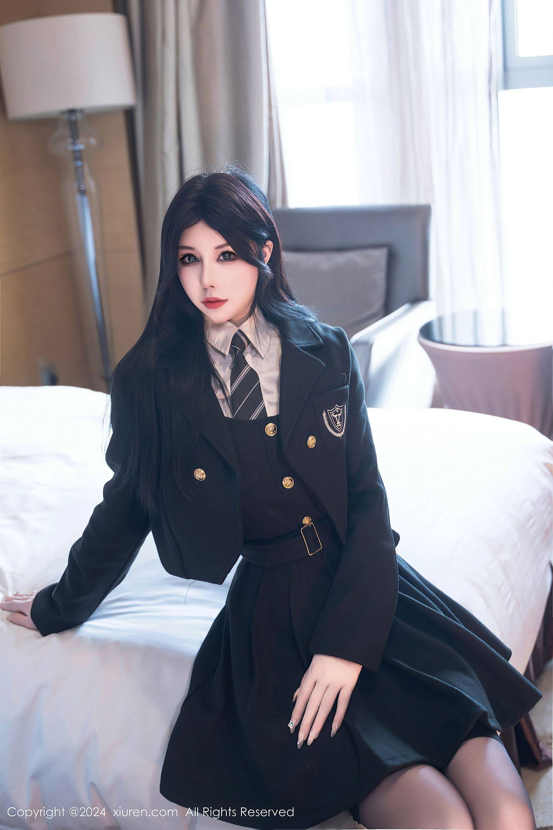 [XiuRen秀人网] No.9106 陈芊儿 黑丝美腿Xiuren秀人写真高清美女套图写真下载-看套图看套图