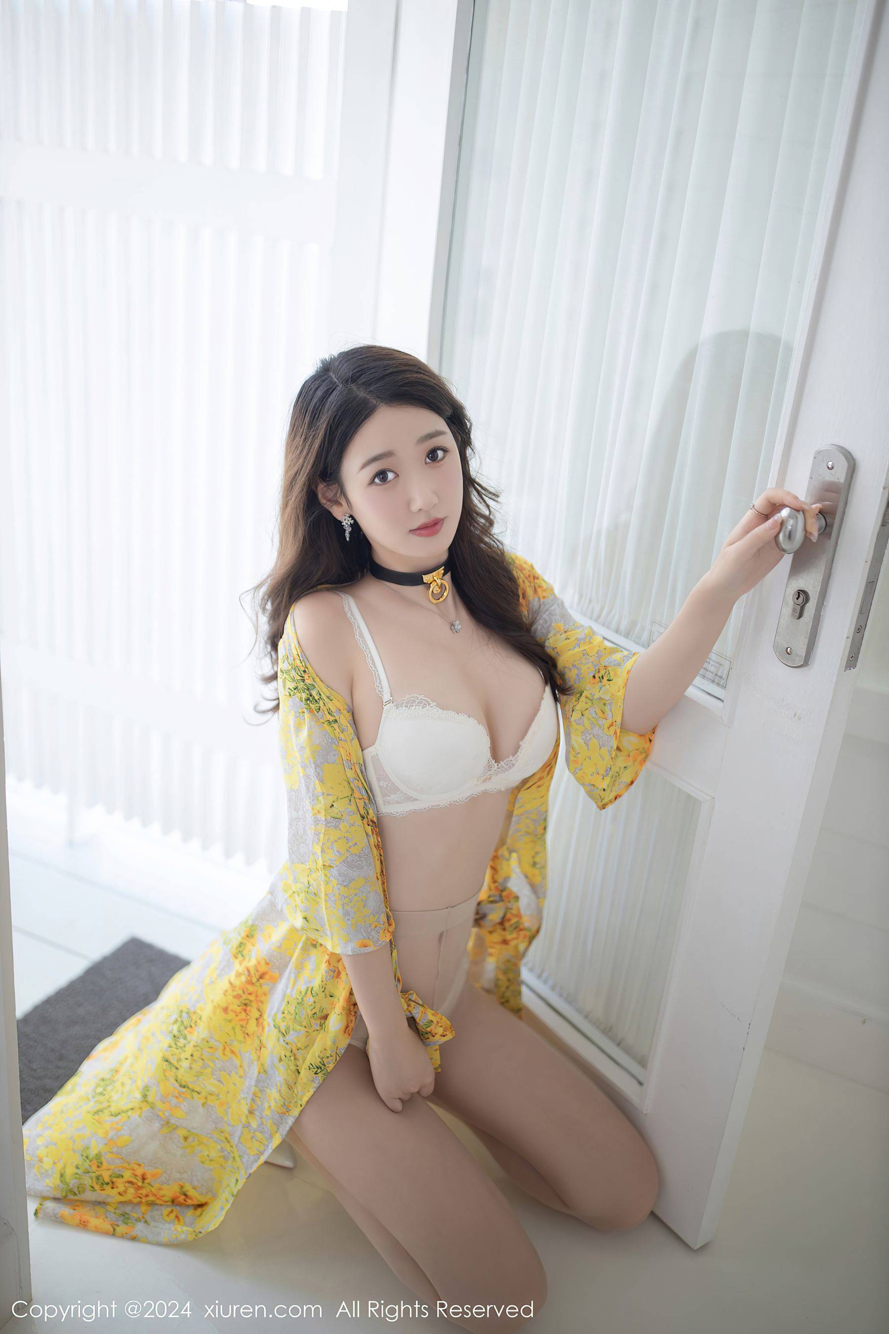 [XiuRen秀人网] No.8001 唐安琪 泰国旅拍Xiuren秀人写真高清美女套图写真下载-看套图看套图