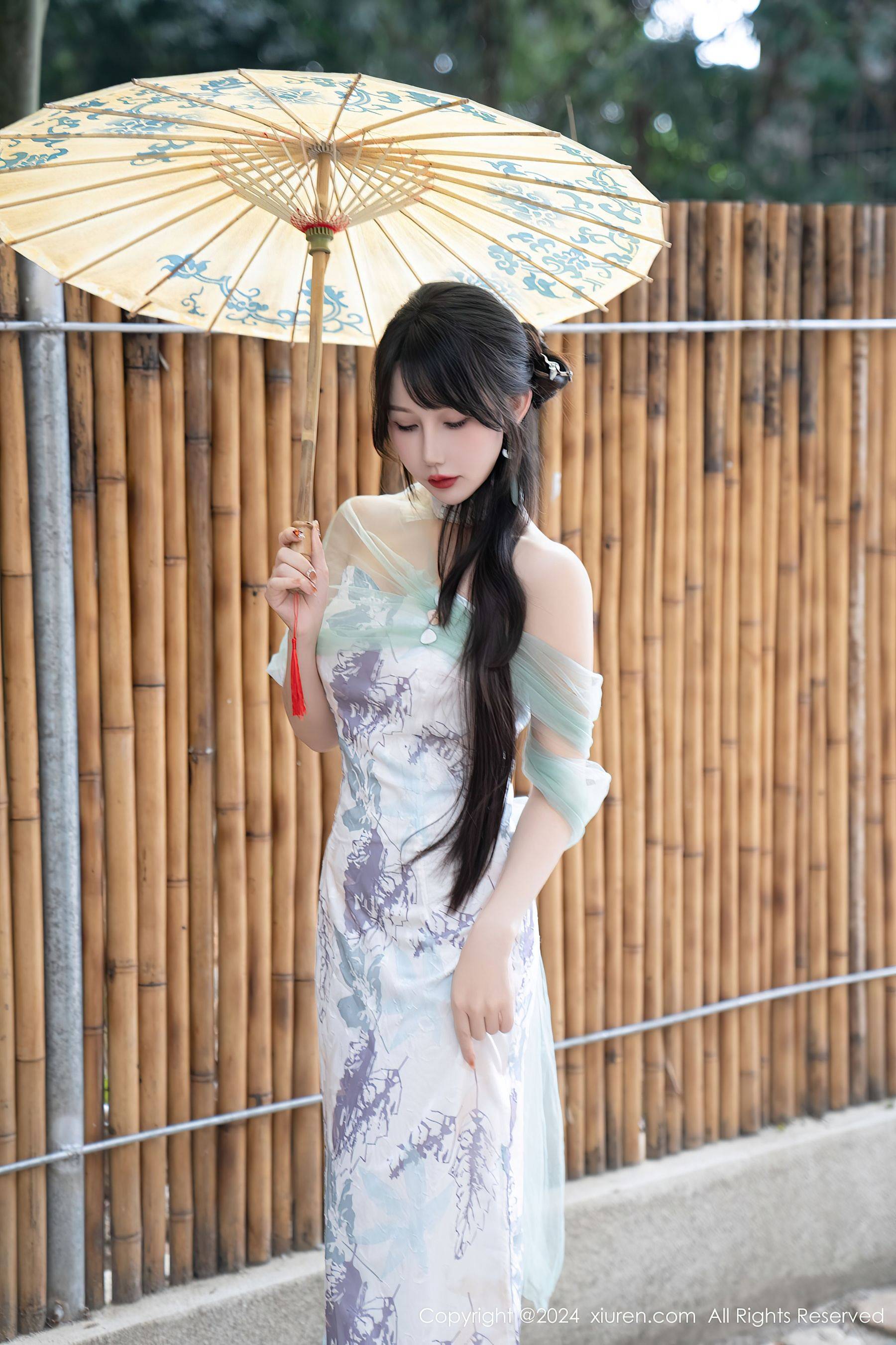 [XiuRen秀人网] No.8448 波巧酱 美腿性感Xiuren秀人写真高清美女套图写真下载-看套图看套图