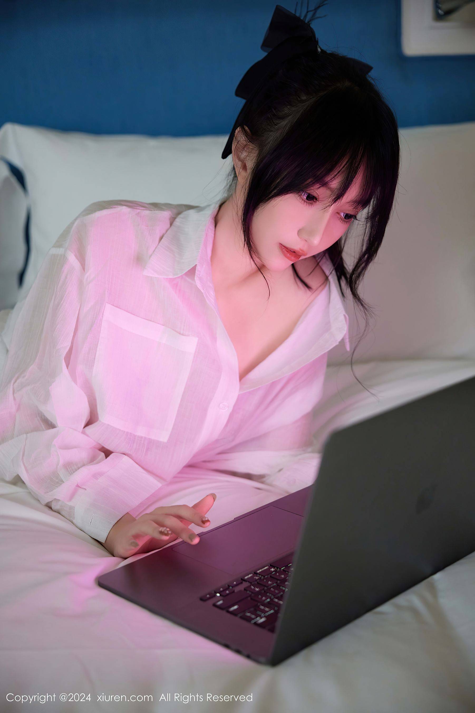 [XiuRen秀人网] No.9274 玥儿玥er 丝袜美腿Xiuren秀人写真高清美女套图写真下载-看套图看套图