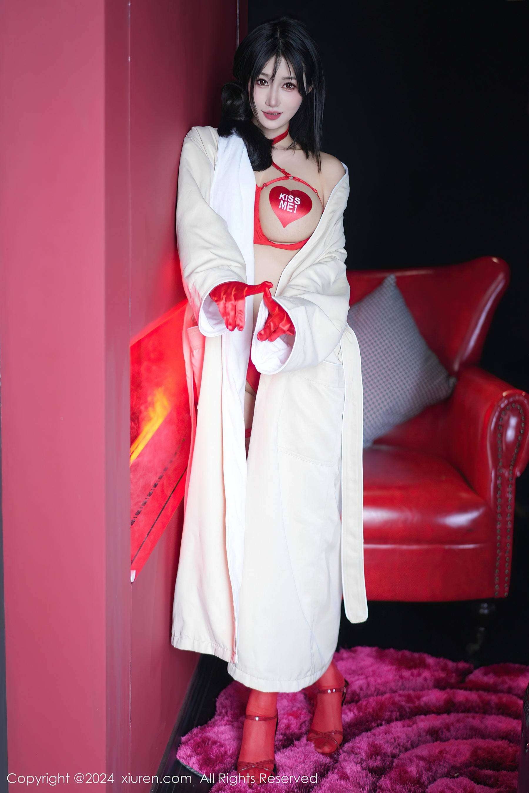 [XiuRen秀人网] No.8555 laura阿姣 清纯美腿Xiuren秀人写真高清美女套图写真下载-看套图看套图