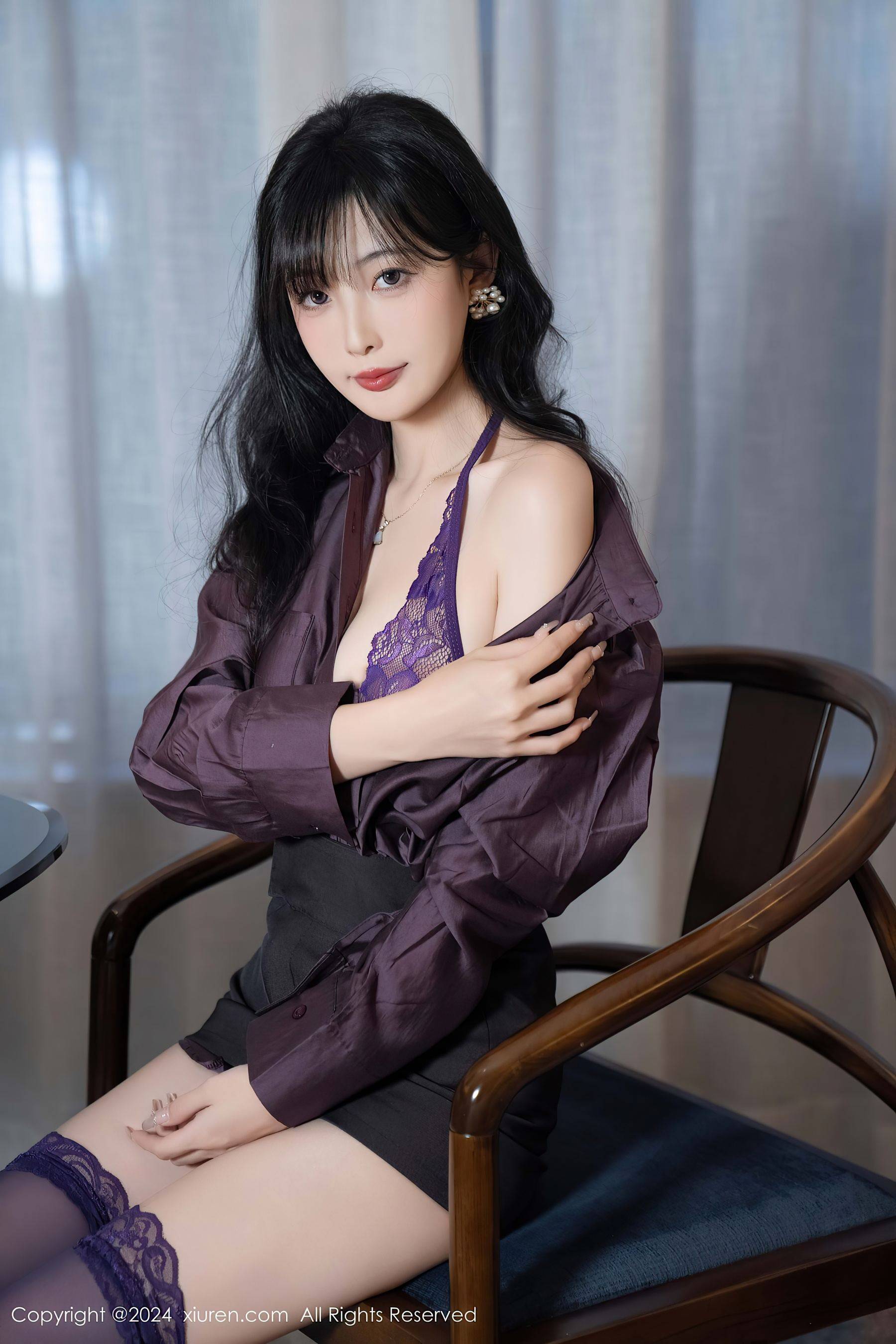 [XiuRen秀人网] No.9428 林星阑 丝袜美腿Xiuren秀人写真高清美女套图写真下载-看套图看套图