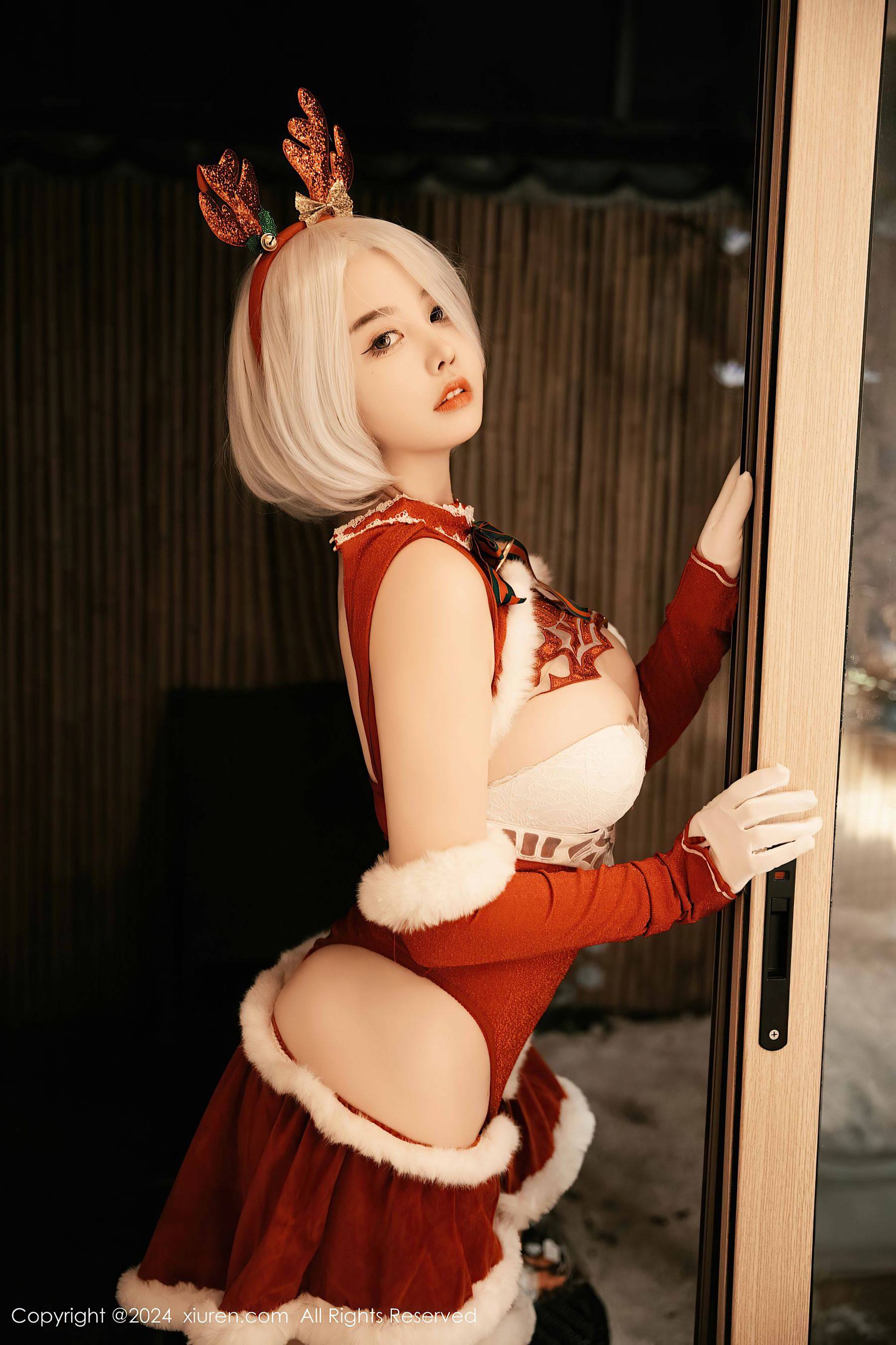 [XiuRen秀人网] No.9660 樱桃小犊子 美臀性感Xiuren秀人写真高清美女套图写真下载-看套图看套图