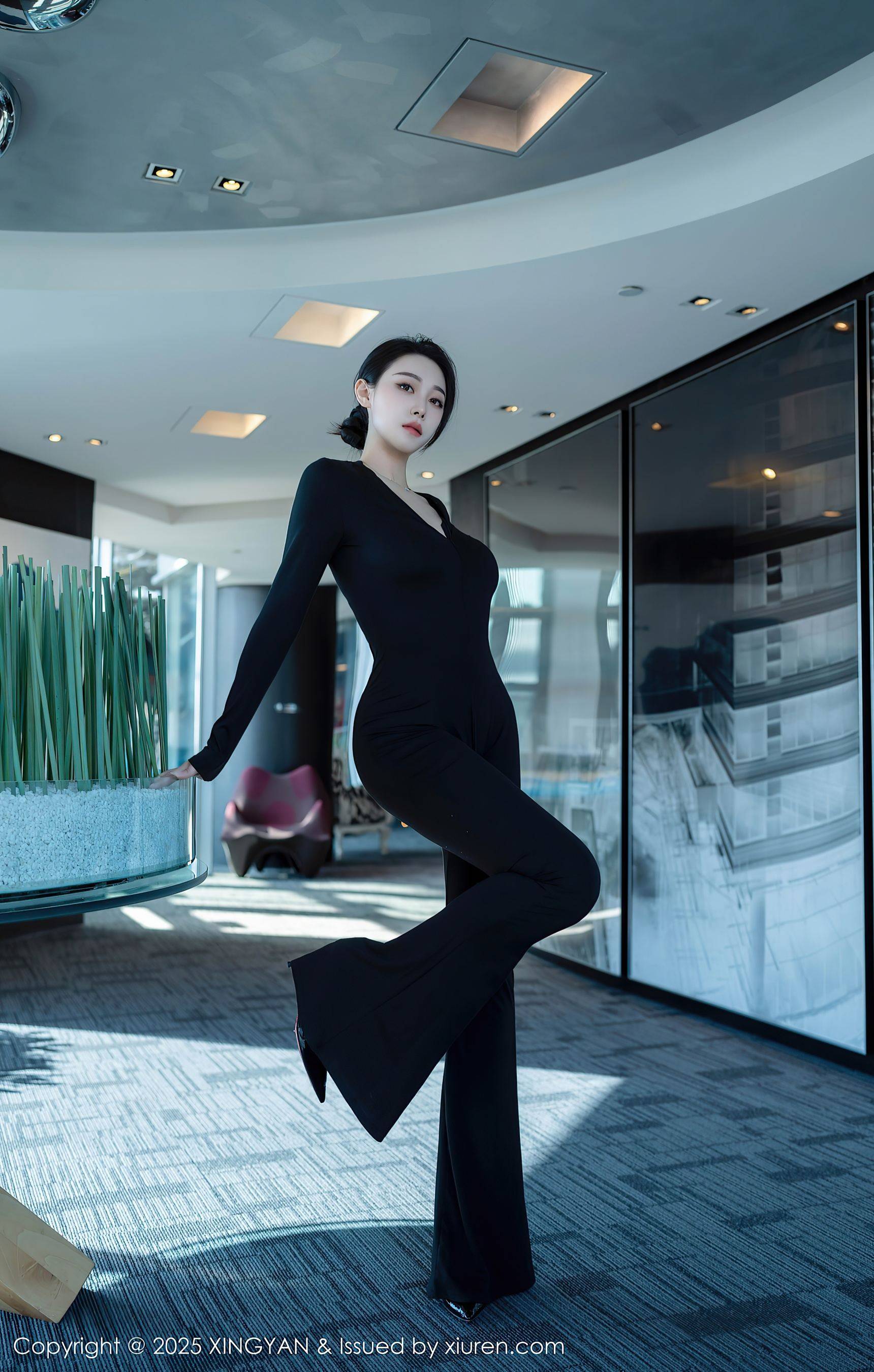 [XINGYAN星颜社] VOL.322 清妙 OL美腿Xiuren秀人写真高清美女套图写真下载-看套图看套图