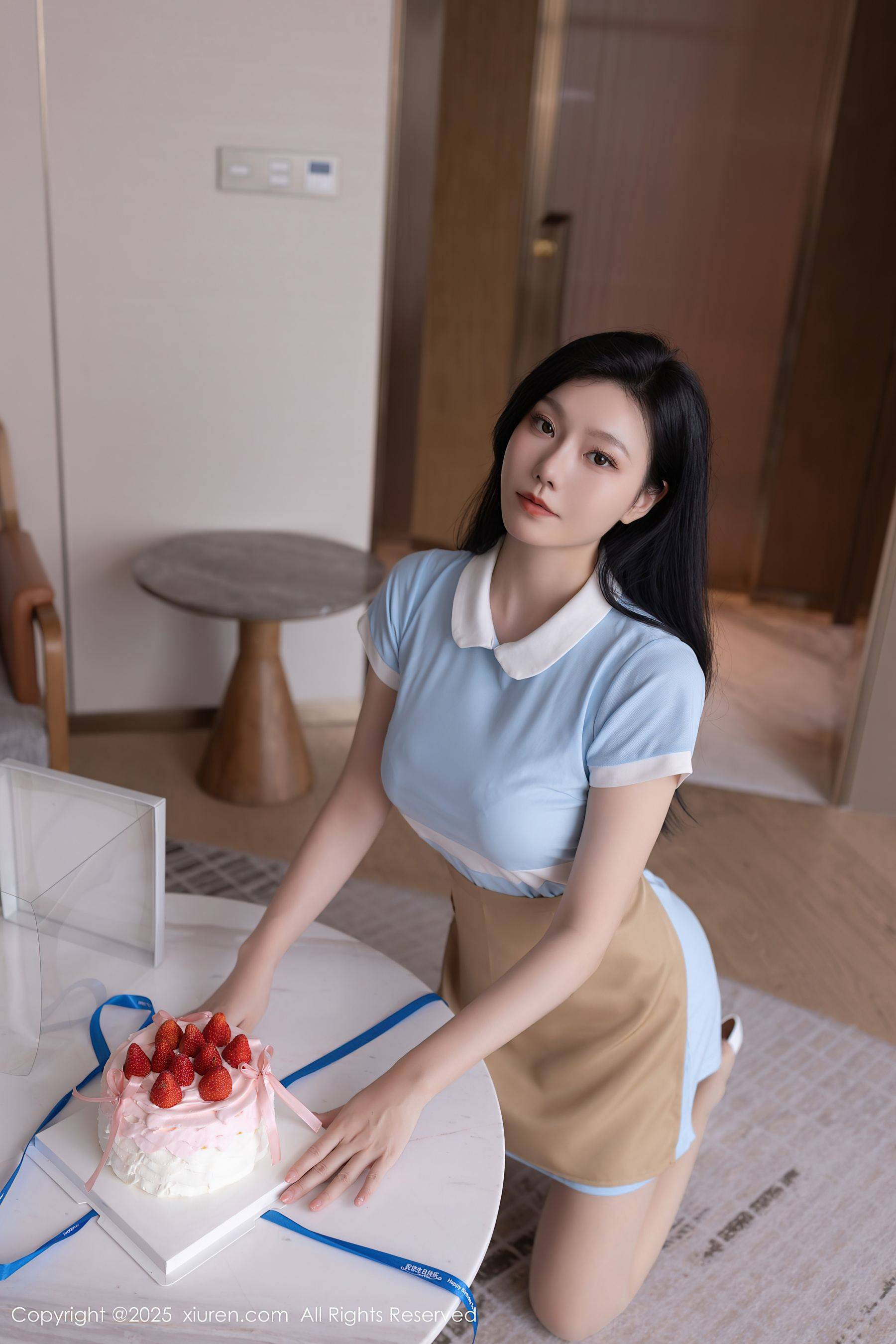 [XiuRen秀人网] No.10214 安然anran 诱人肉丝Xiuren秀人写真高清美女套图写真下载-看套图看套图