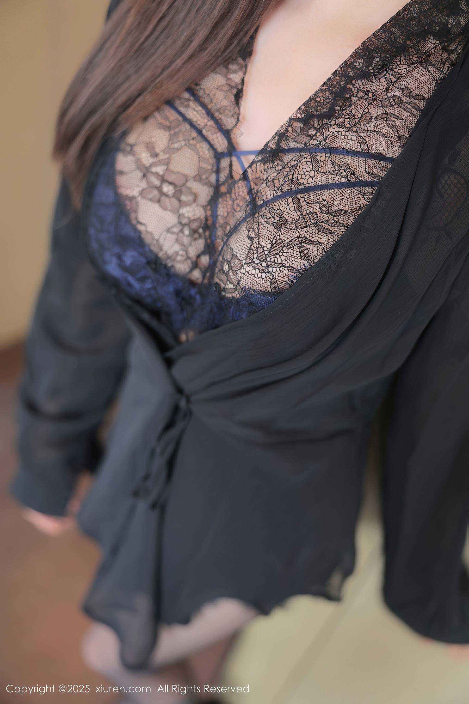 [XiuRen秀人网] No.10382 Annie_baby 性感蕾丝Xiuren秀人写真高清美女套图写真下载-看套图看套图