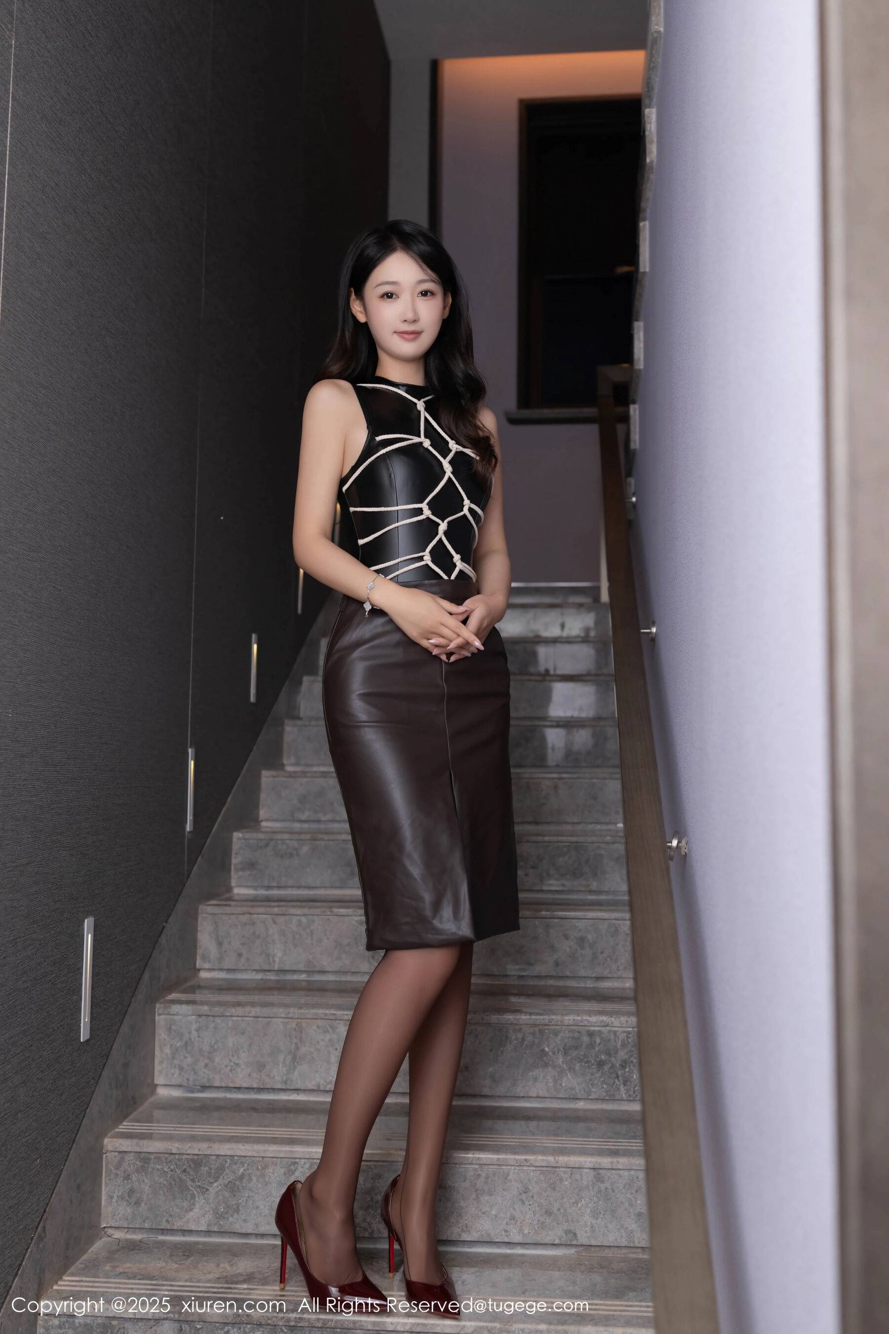 [XiuRen秀人网] 唐安琪 No.10743Xiuren秀人写真高清美女套图写真下载-看套图看套图