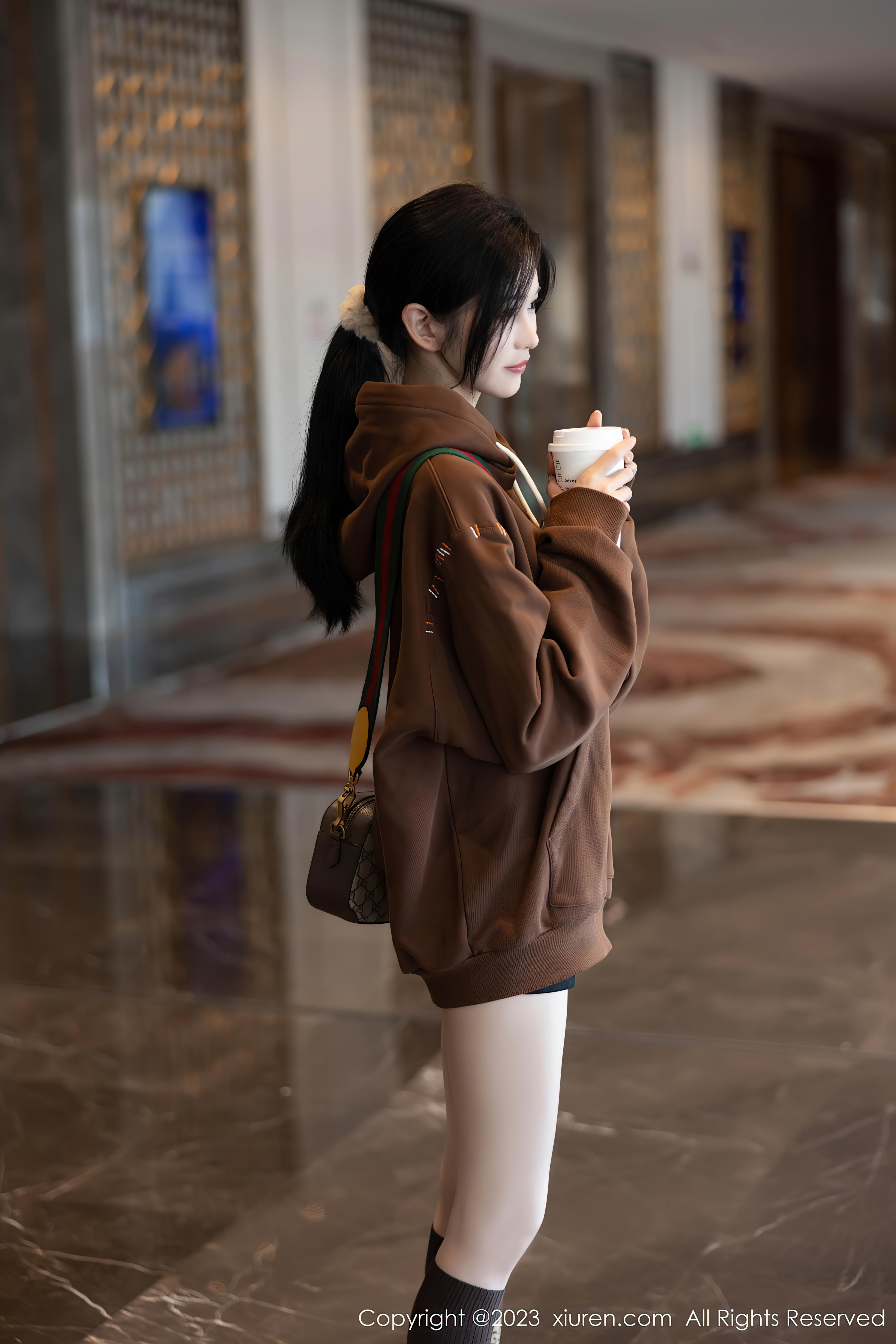 图片[1]Xiuren秀人写真高清美女套图写真下载-看套图[XiuRen秀人网]2023.10.10 NO.7488 程程程-Xiuren秀人写真高清美女套图写真下载-看套图看套图