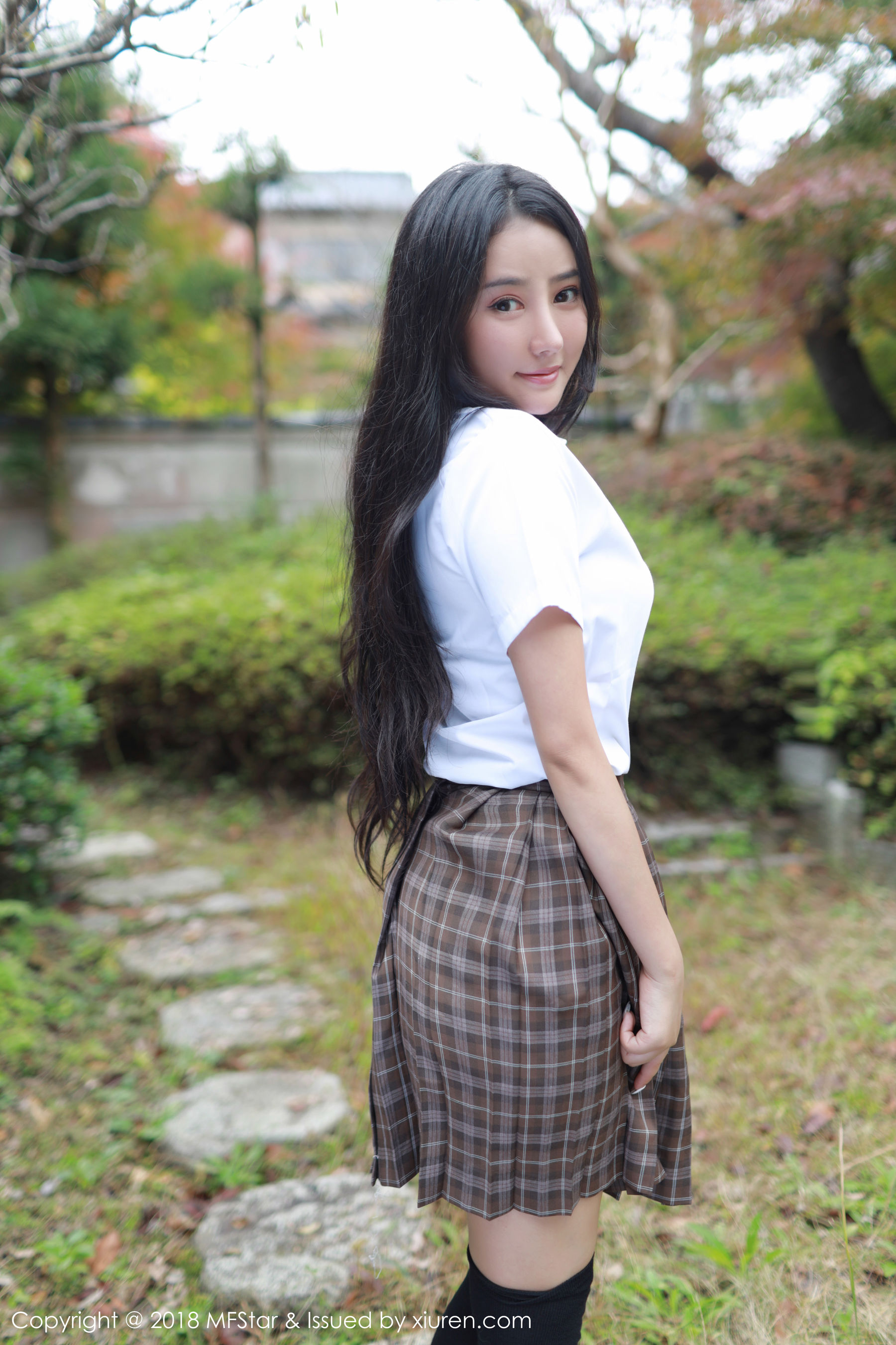 图片[3]Xiuren秀人写真高清美女套图写真下载-看套图[模范学院MFStar] Vol.163 Manuela玛鲁娜Xiuren秀人写真高清美女套图写真下载-看套图看套图