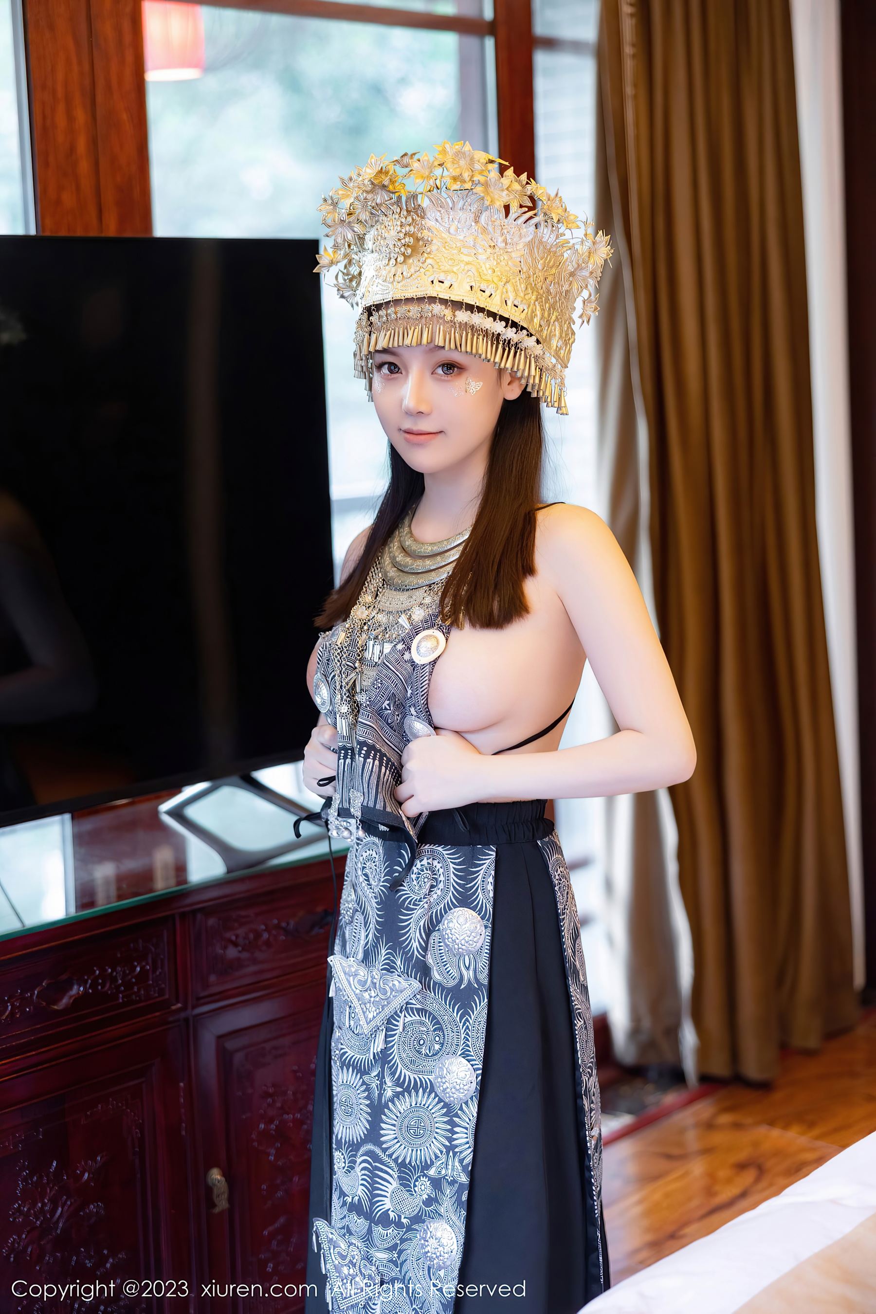 [XiuRen秀人网] No.7448 豆瓣酱 苗族服饰Xiuren秀人写真高清美女套图写真下载-看套图看套图