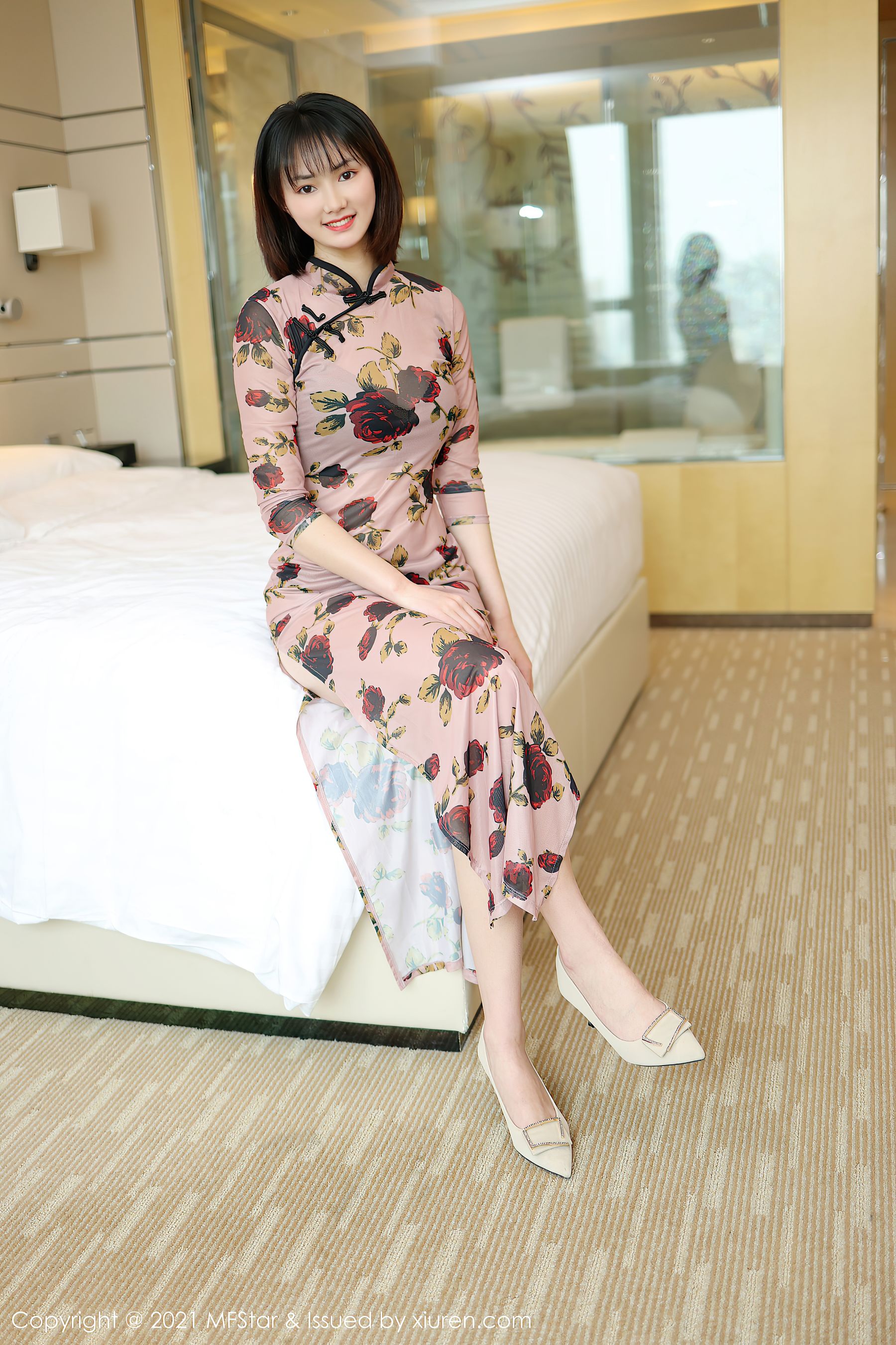 [模范学院MFStar] Vol.483 墨韩Xiuren秀人写真高清美女套图写真下载-看套图看套图