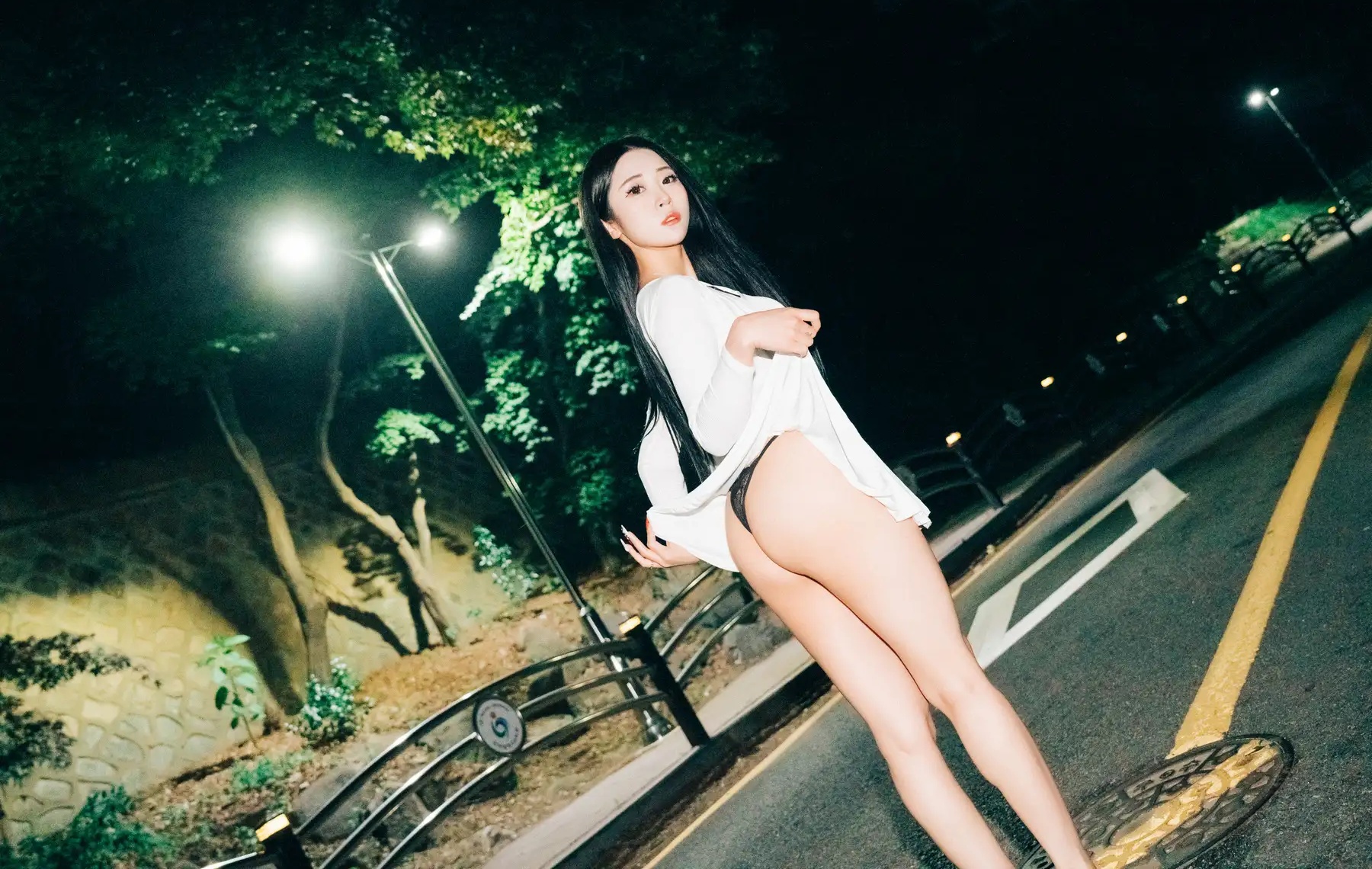 [Loozy] Night Roads 主题写真 [102P]Xiuren秀人写真高清美女套图写真下载-看套图看套图