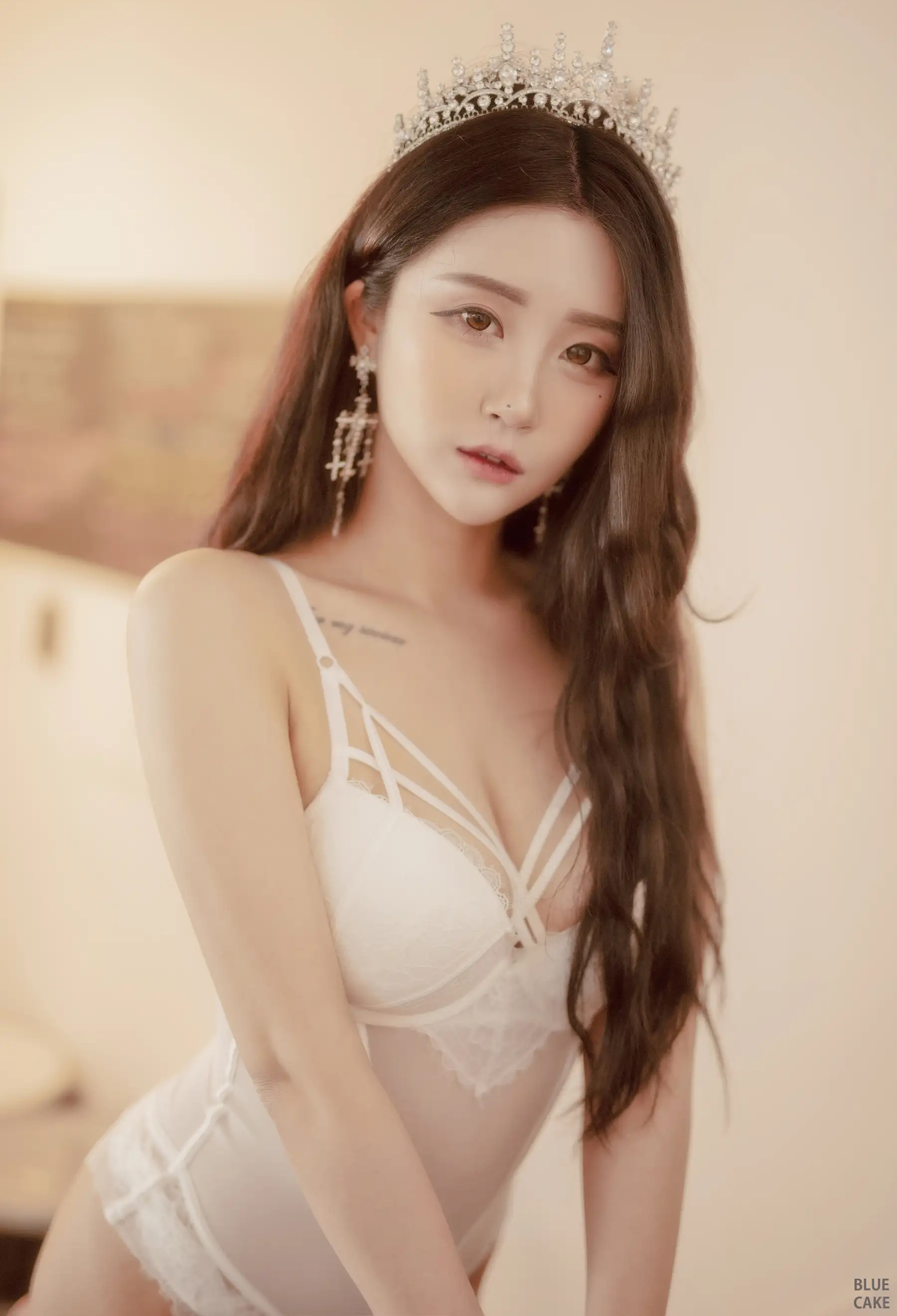 [BLUECAKE] Happy Bomiday 主题写真 [95P]Xiuren秀人写真高清美女套图写真下载-看套图看套图