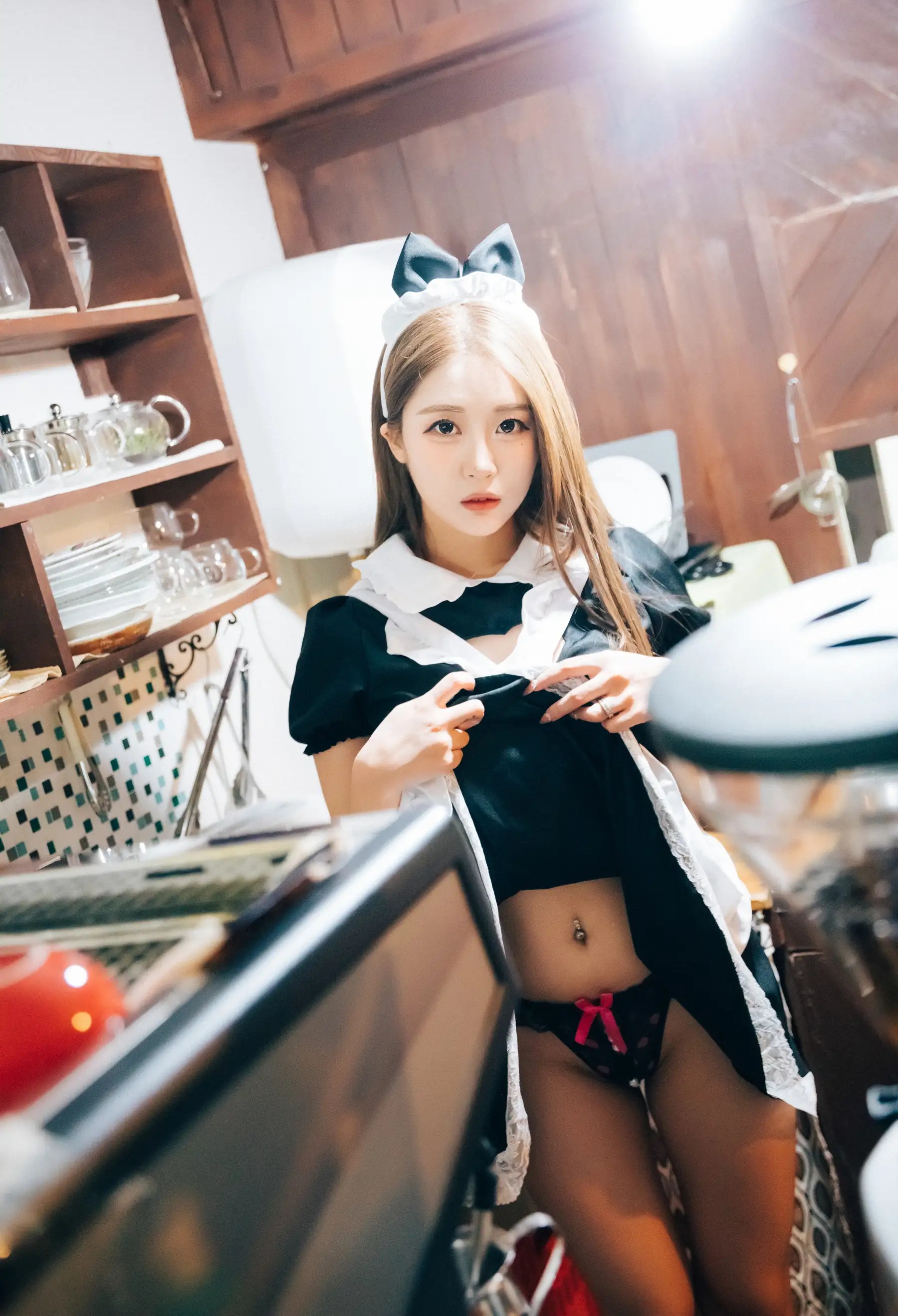 [Loozy] Maid Cafe (+S.Ver) 主题写真 [174P]Xiuren秀人写真高清美女套图写真下载-看套图看套图