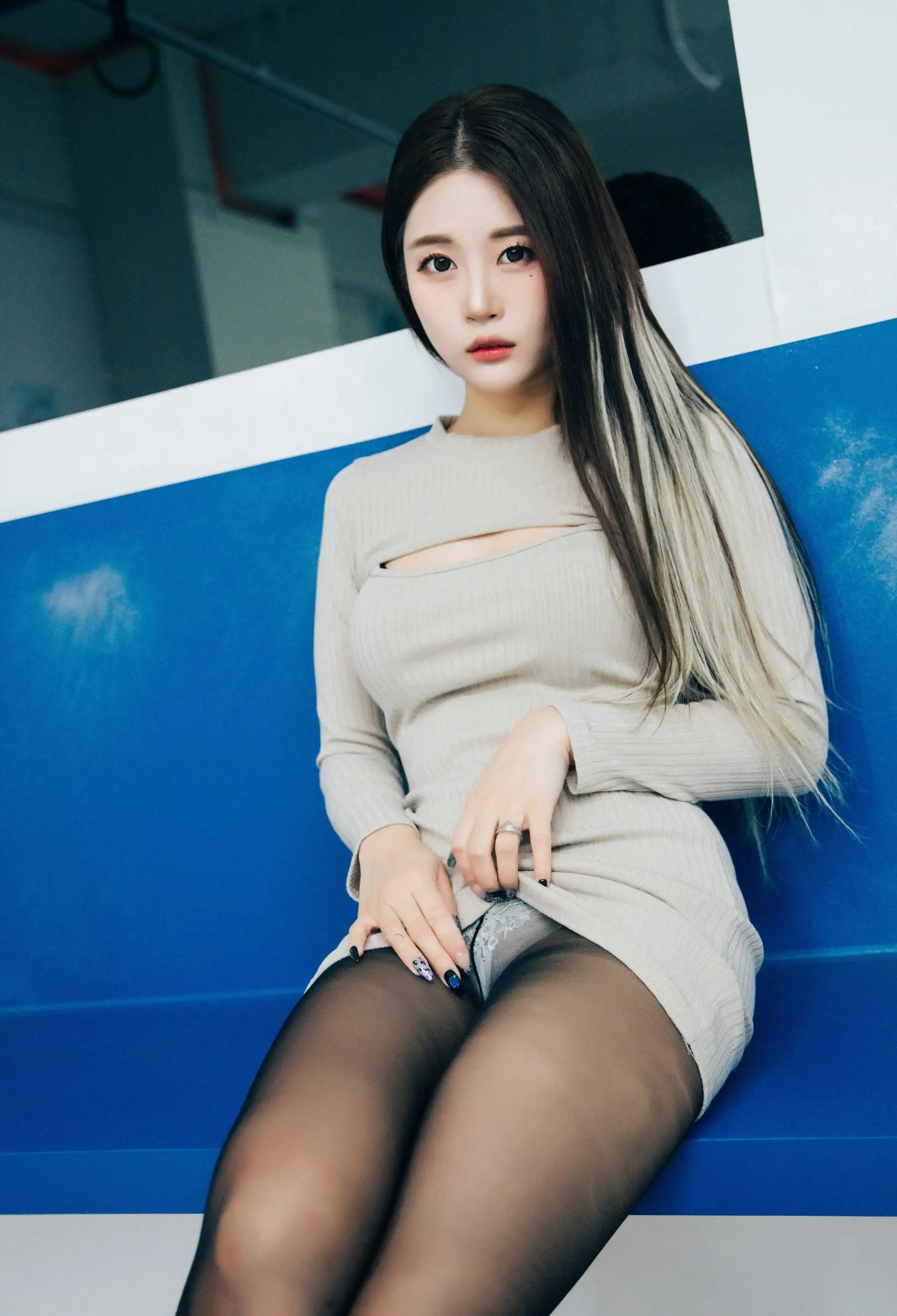 [Loozy] Bondage Subway 主题写真 [10P]Xiuren秀人写真高清美女套图写真下载-看套图看套图