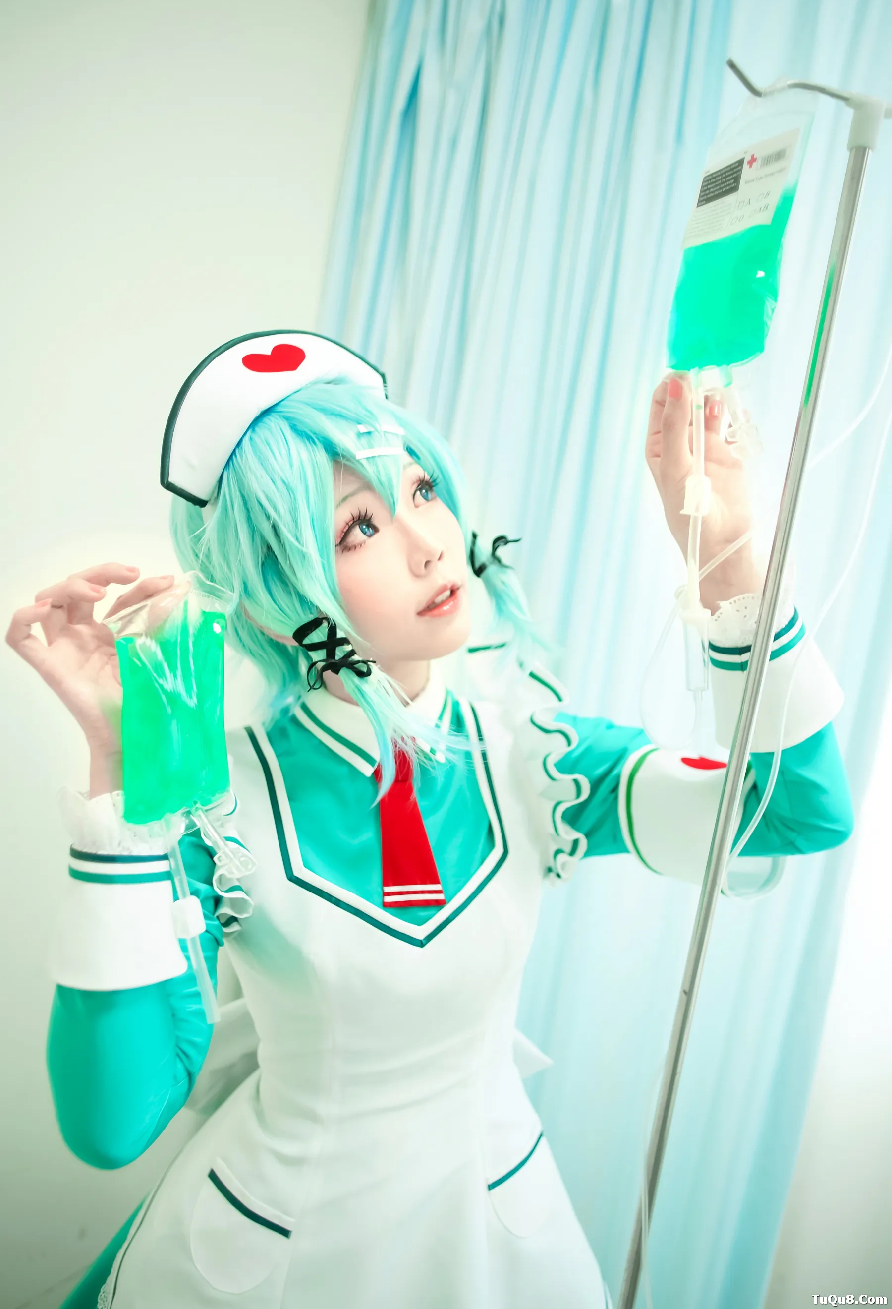 Coser妹子_ElyEE子_No.020 诗乃-护士 主题写真 [32P]Xiuren秀人写真高清美女套图写真下载-看套图看套图