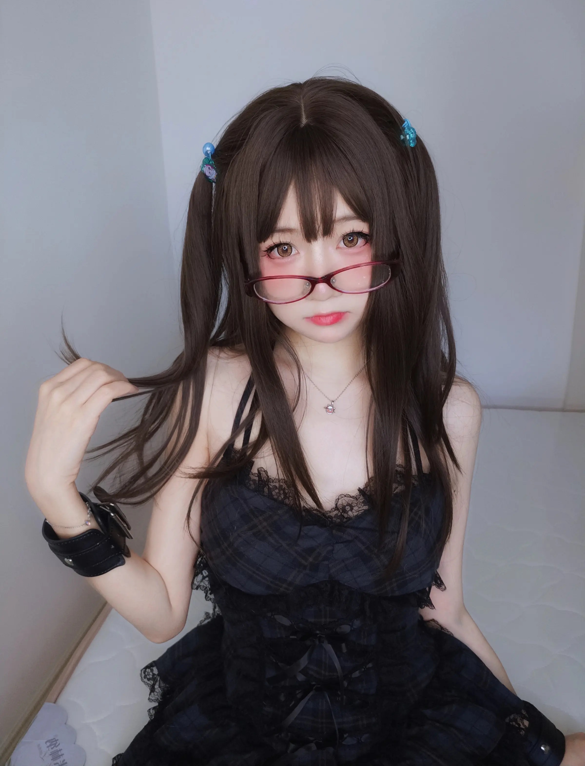 Coser美女_软妹摇摇乐yoyo_No.077 Fantia-2022年5月会员订阅 [125P]Xiuren秀人写真高清美女套图写真下载-看套图看套图
