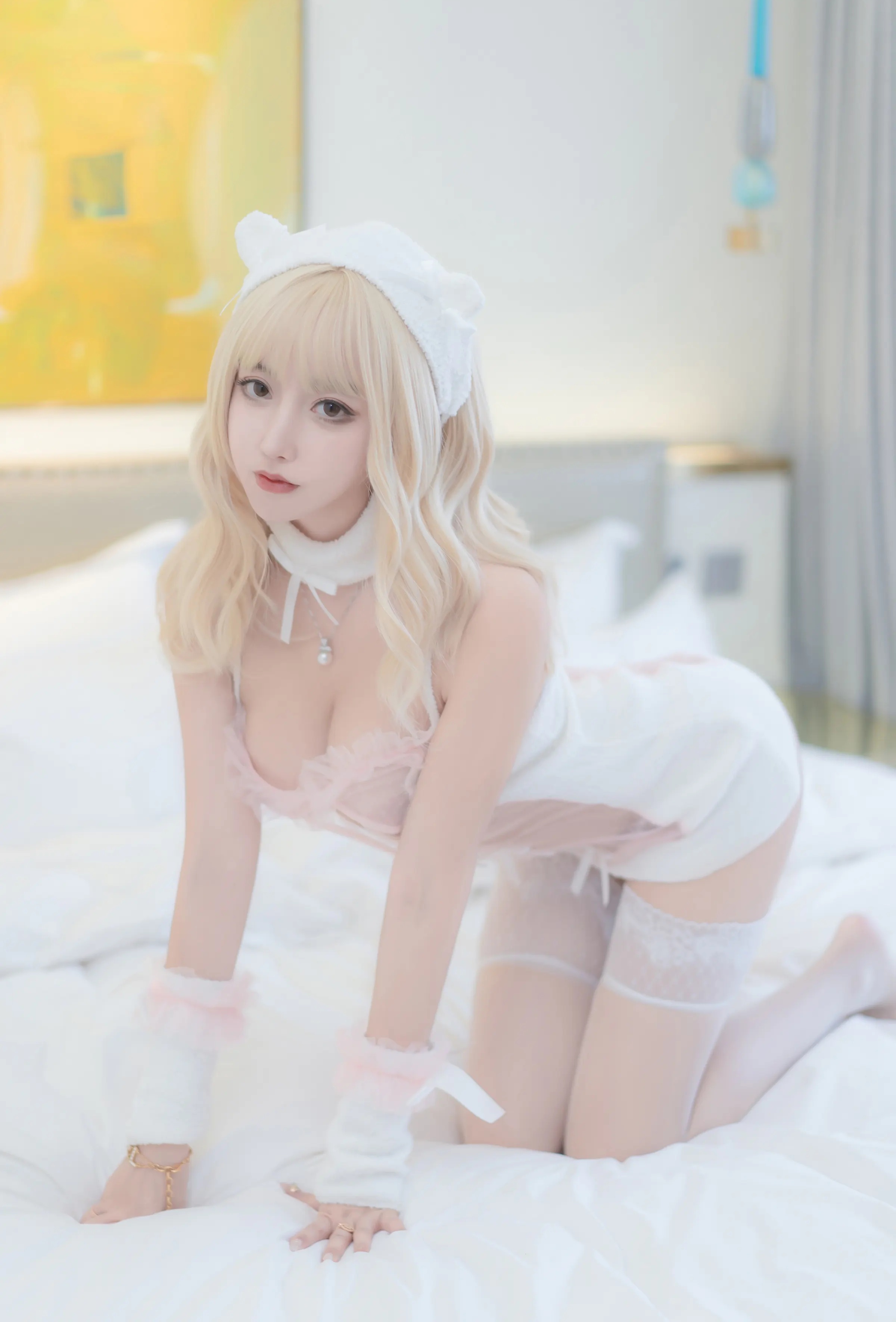 Coser美女_过期米线线喵_No.088 小熊 主题写真 [56P]Xiuren秀人写真高清美女套图写真下载-看套图看套图