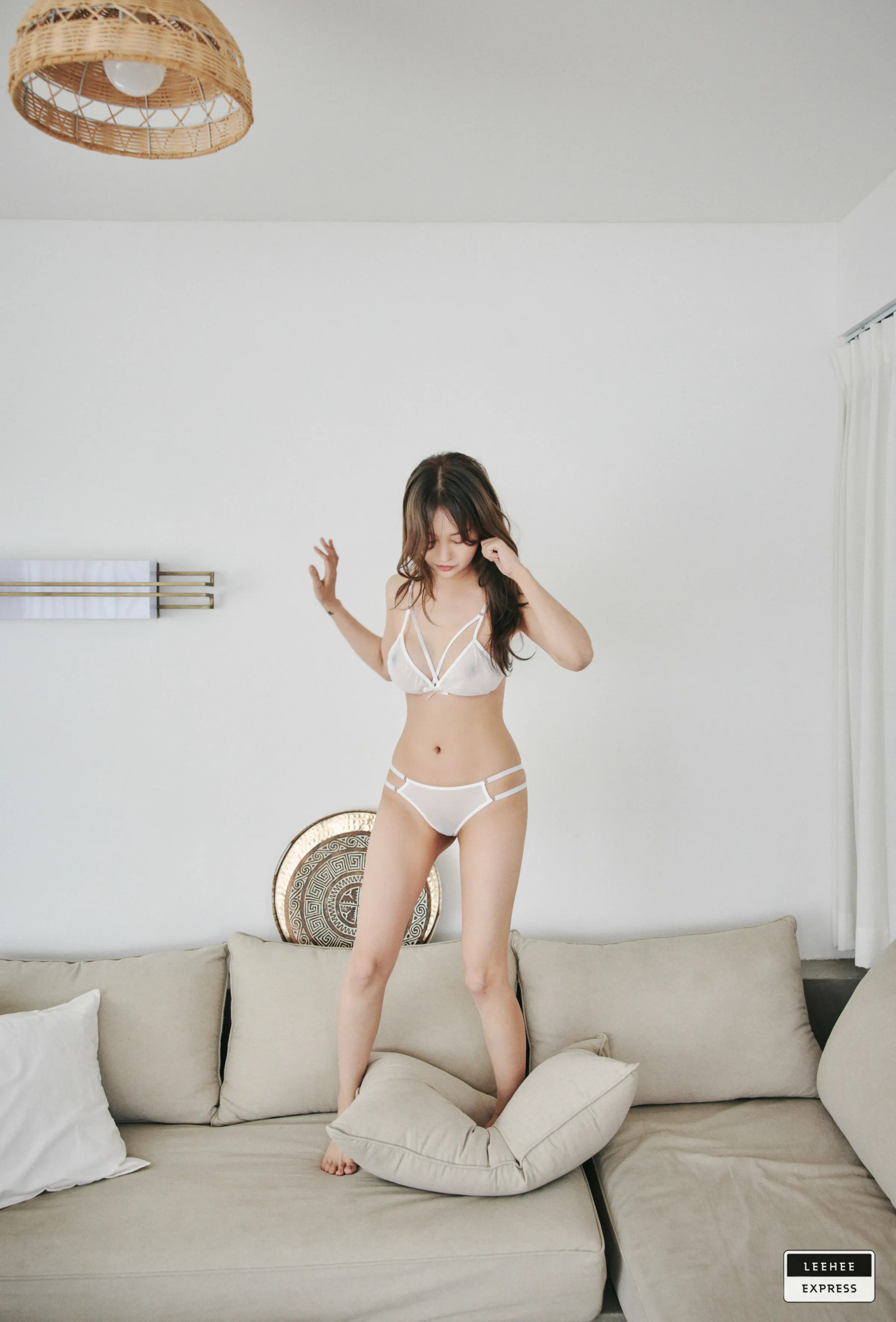 韩国写真机构LEEHEE EXPRESS_No.351 &ndash; LEHC-131B Lee Seol [51P]Xiuren秀人写真高清美女套图写真下载-看套图看套图